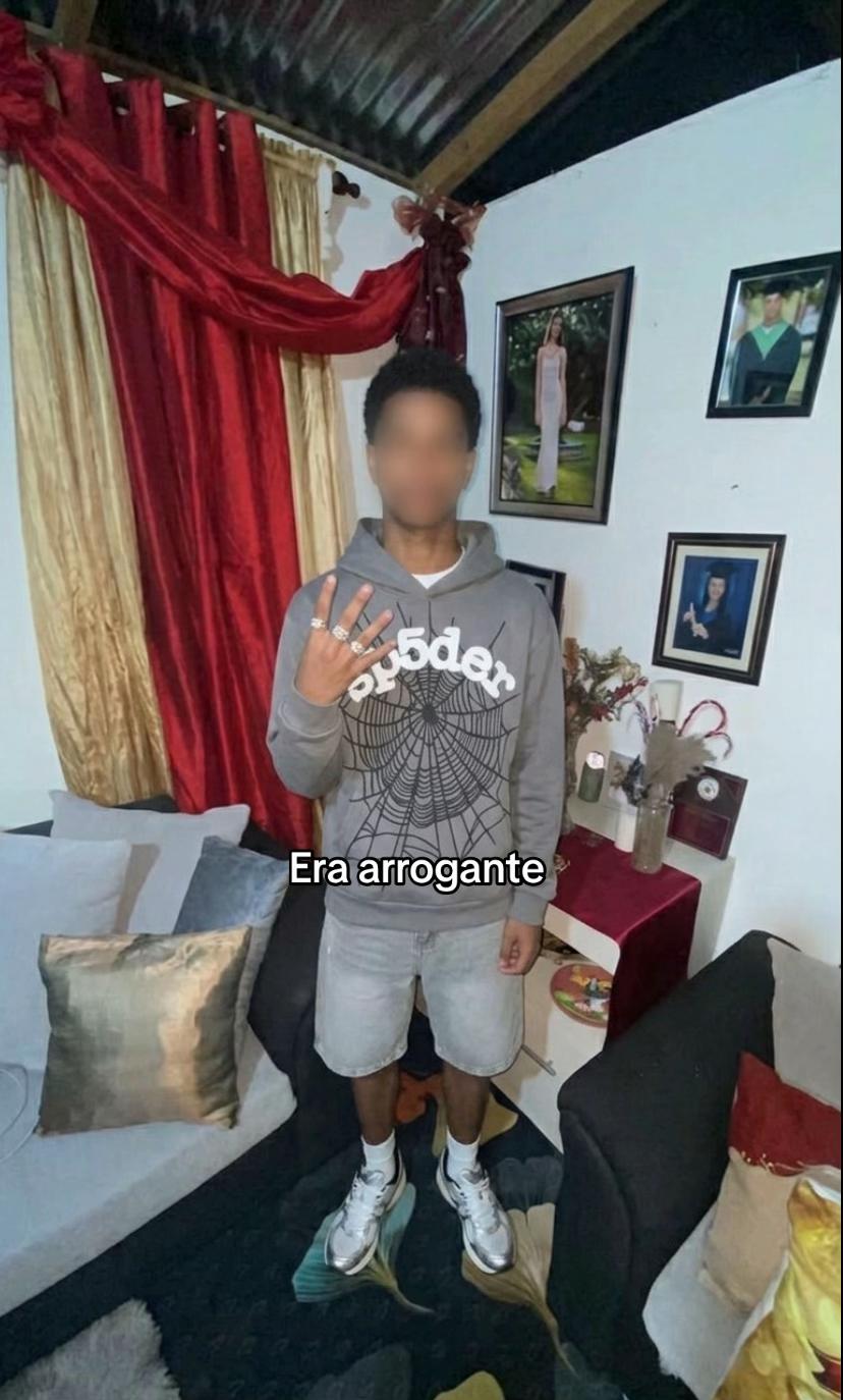 @𝐂𝐡𝐨𝐜𝐨𝐥𝐚𝐭𝐢𝐜𝐨 ⭐️