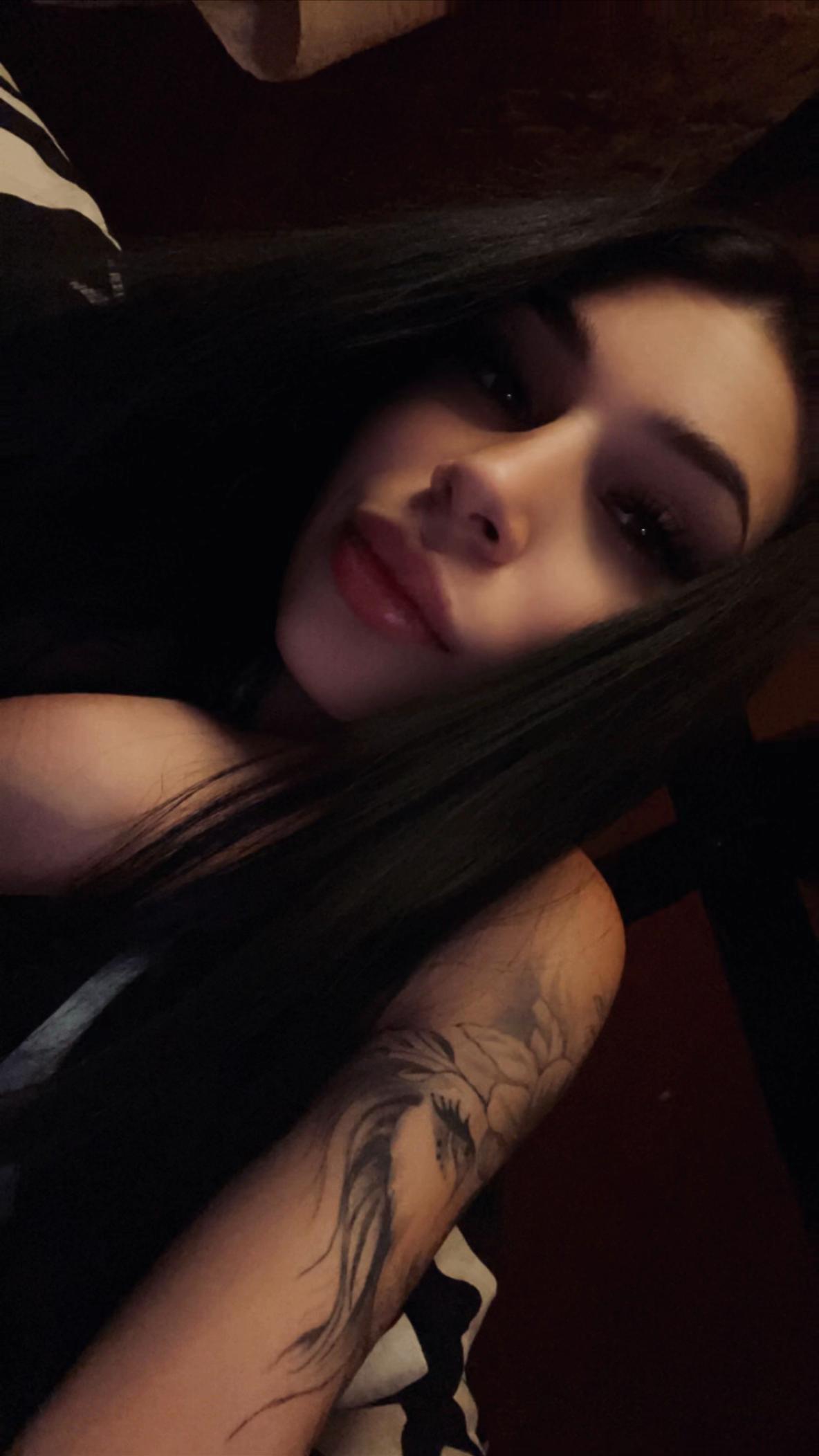 @Patricia🤍🖤