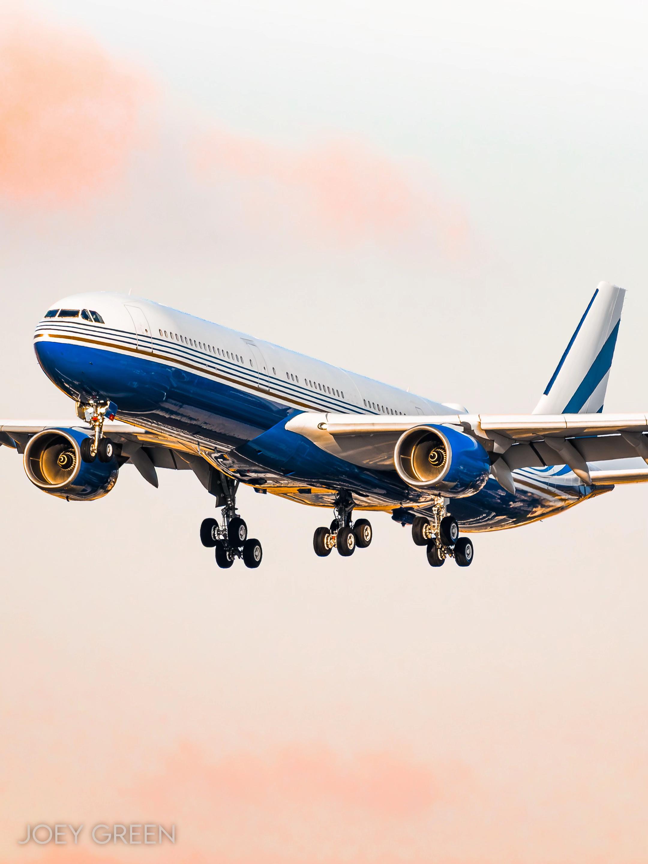 @𝙹𝚘𝚎𝚢 ✈︎