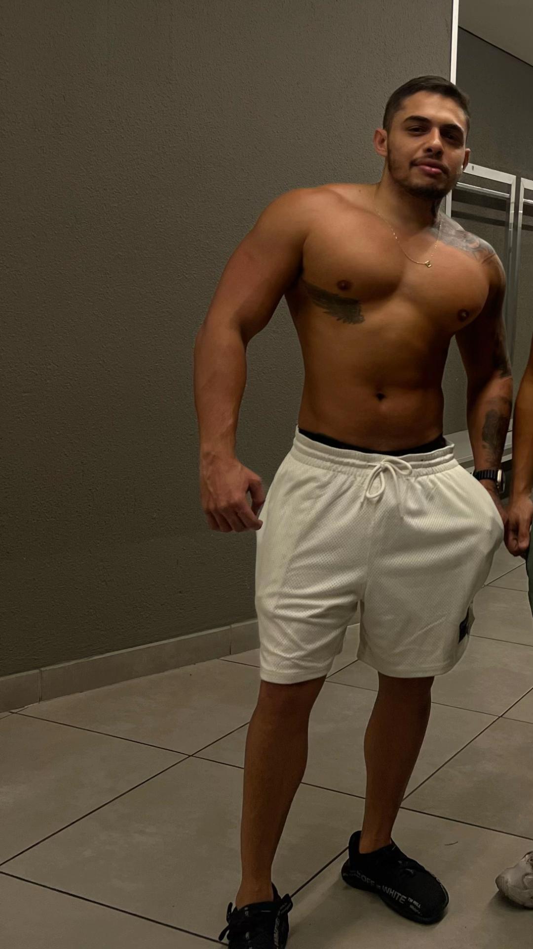 @Lucas Sanchez 🧜🏼&zwj;♂️💙✨