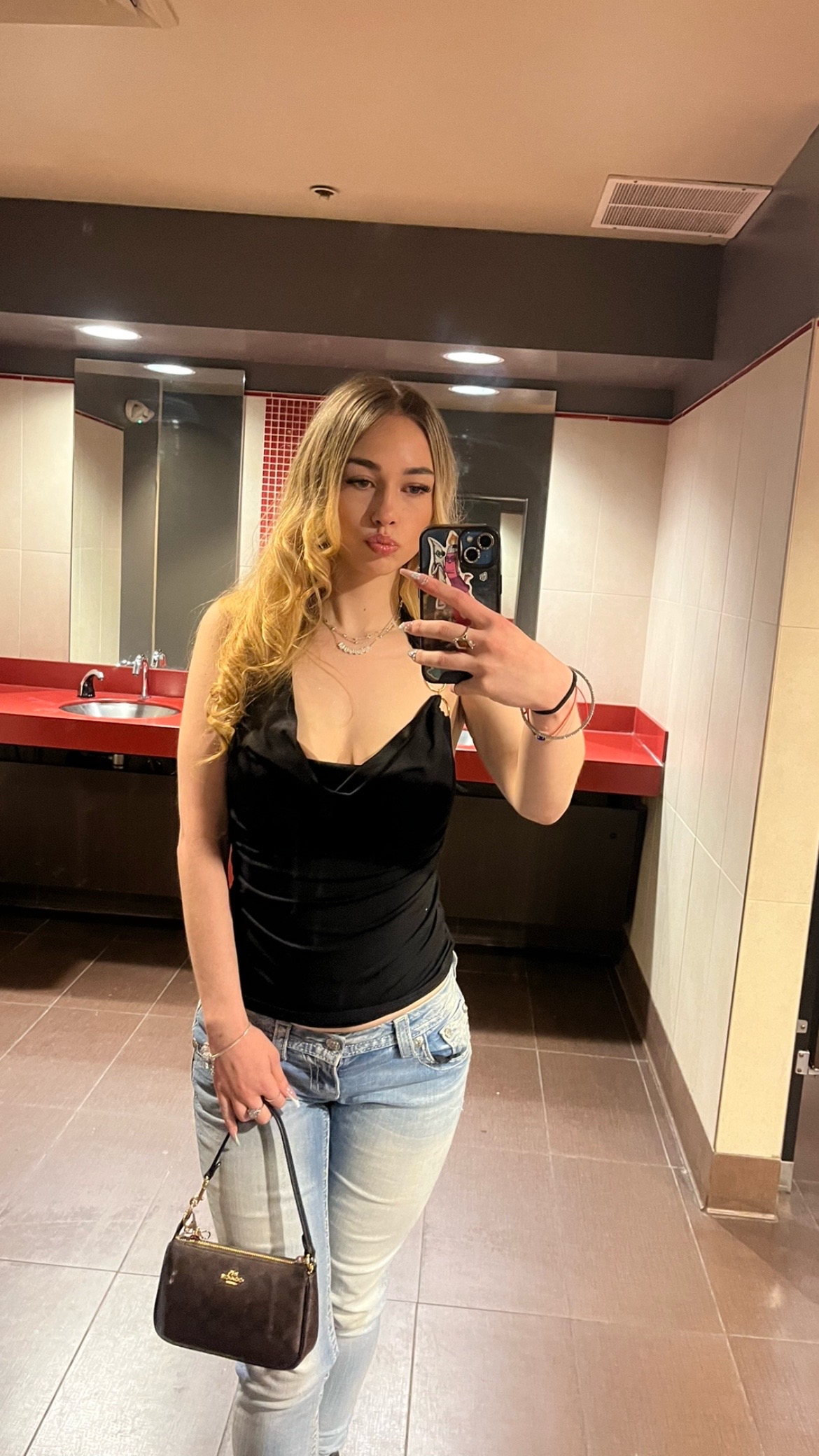 @em ๐