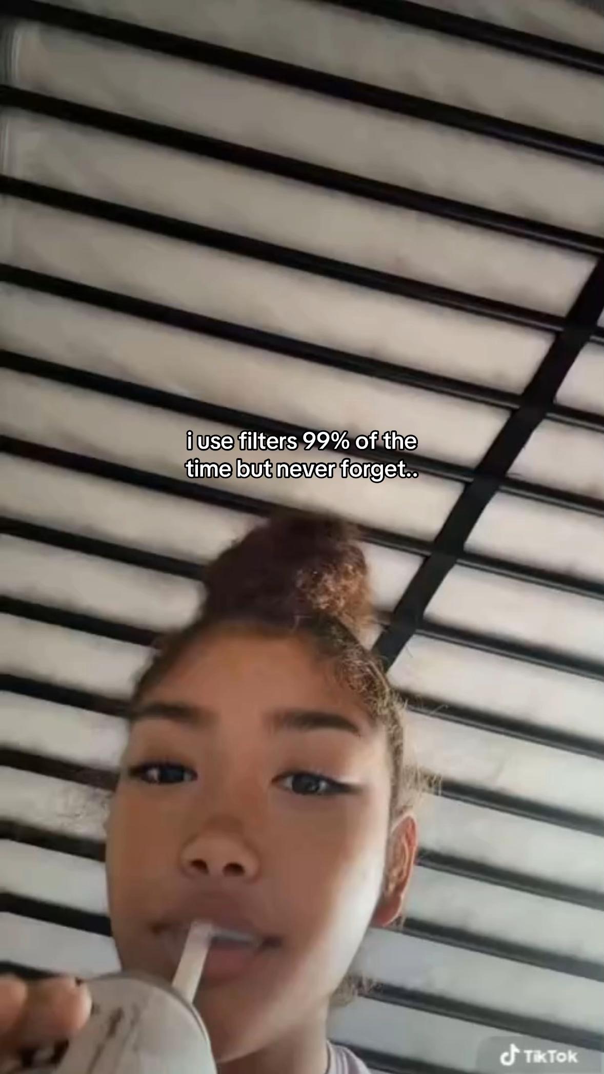 @f🦇