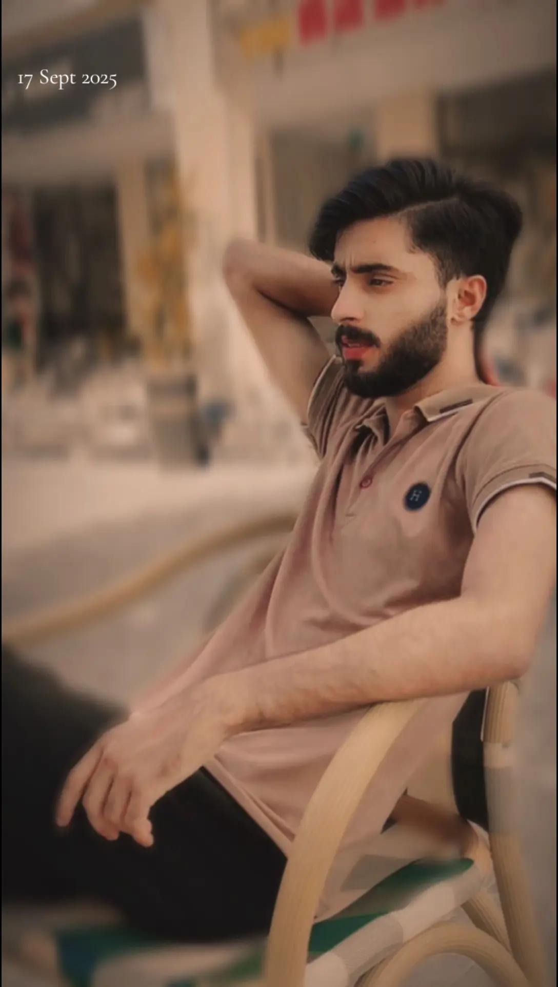 @🕊️🕷️
