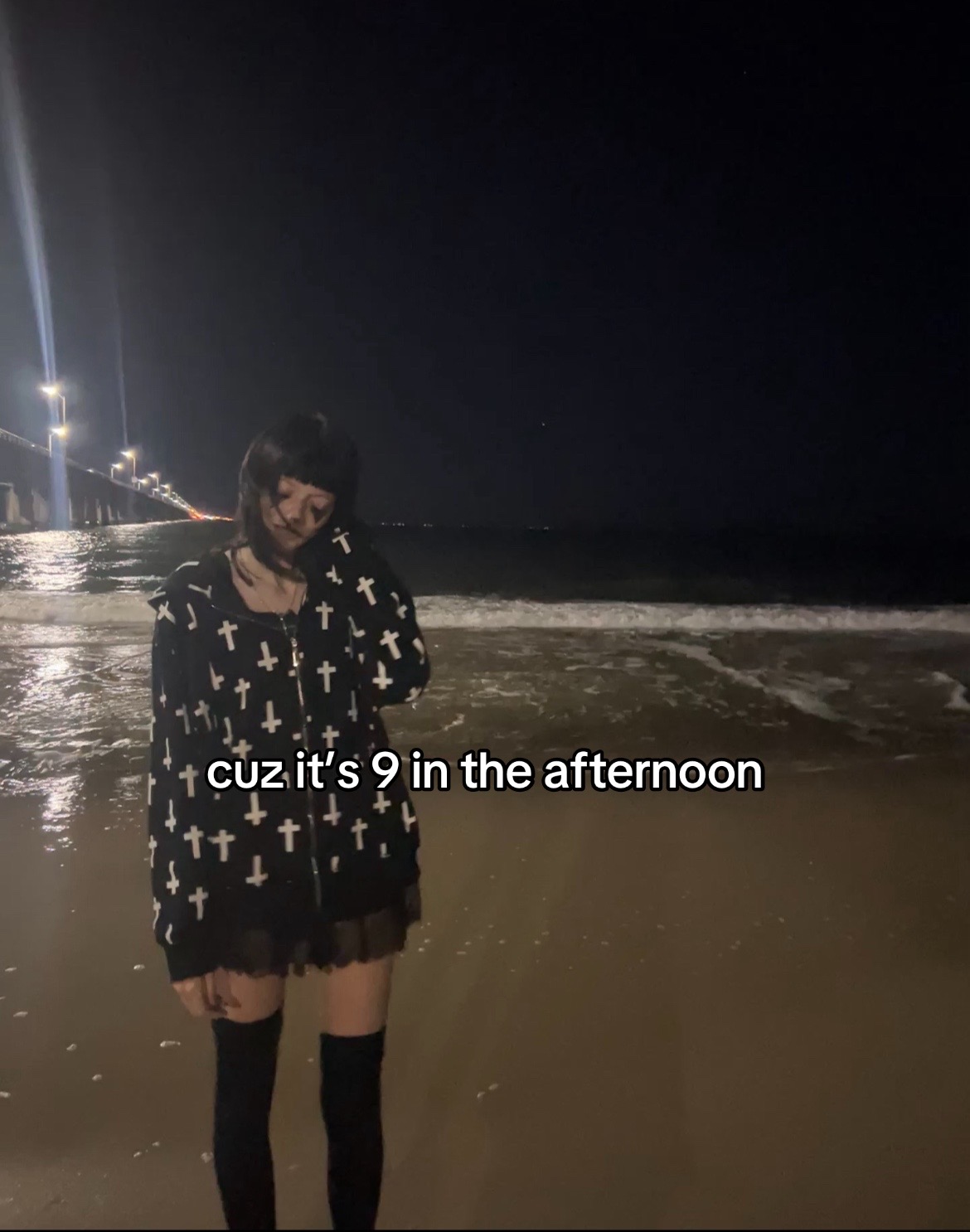 @⃟