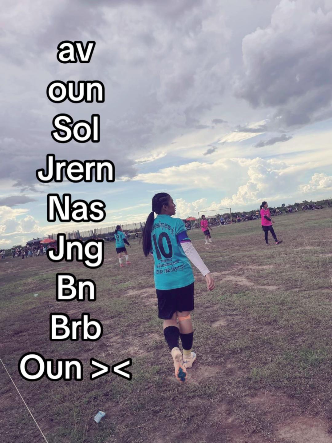 @Houng ><