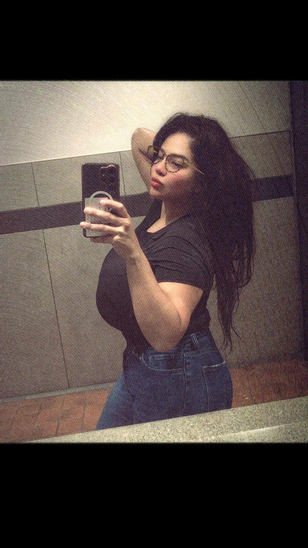 @Aleboo09