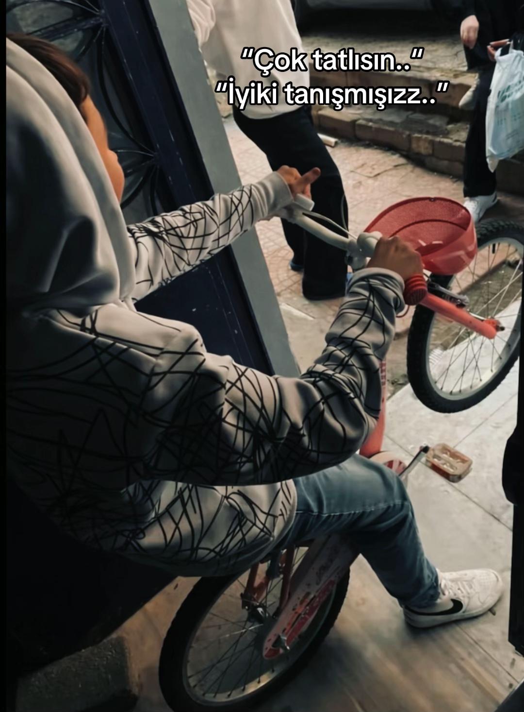 @chavoo7m
