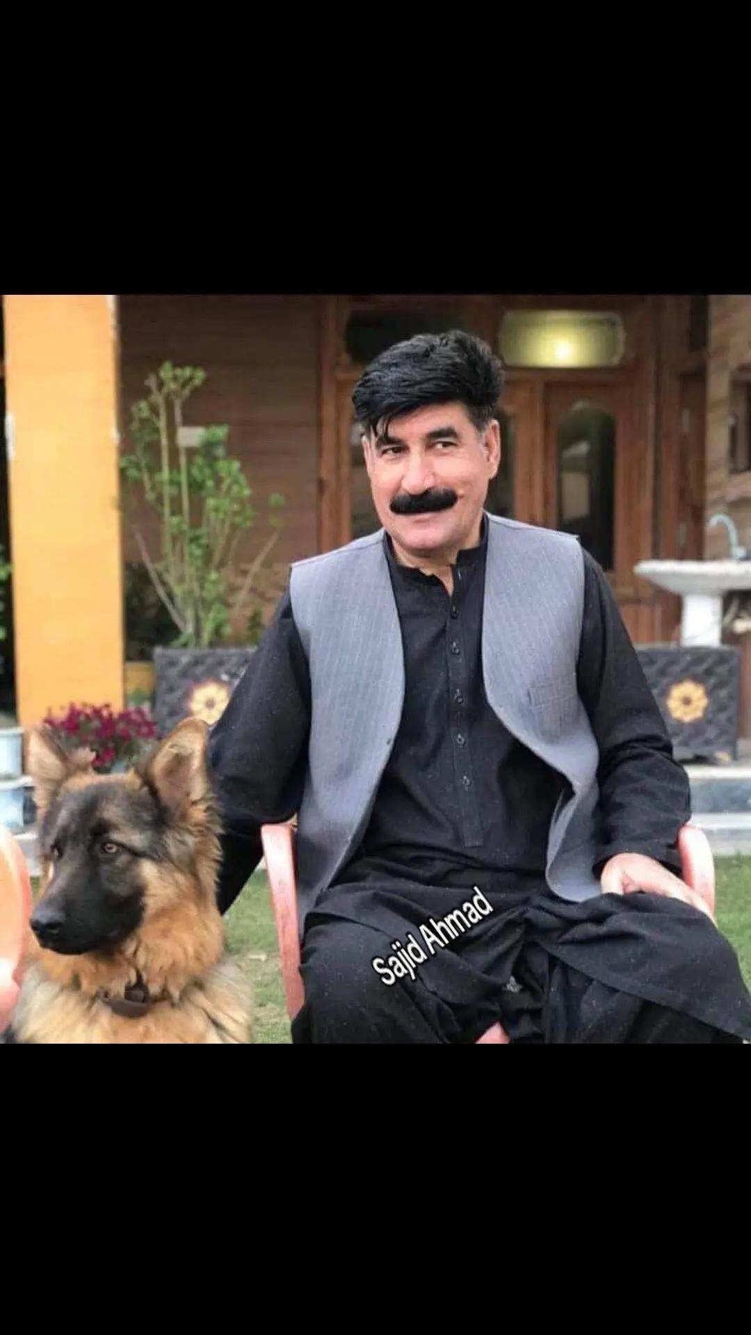 @akhonzada_chattan