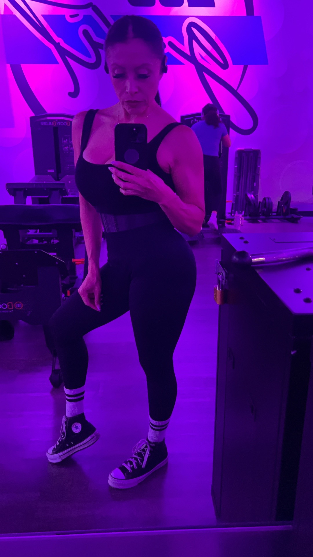 @Shvonne