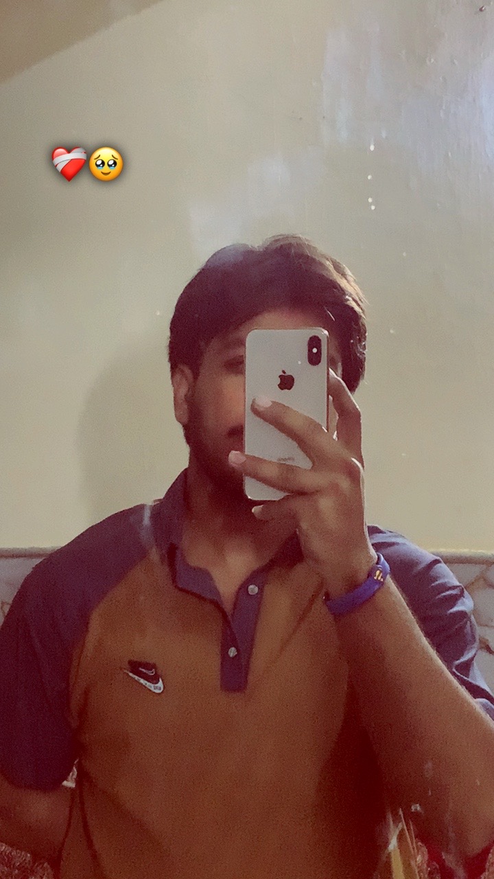 @بادشاہ🥀🍂