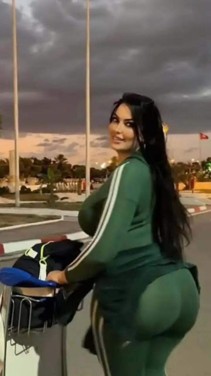 @houdalamochou