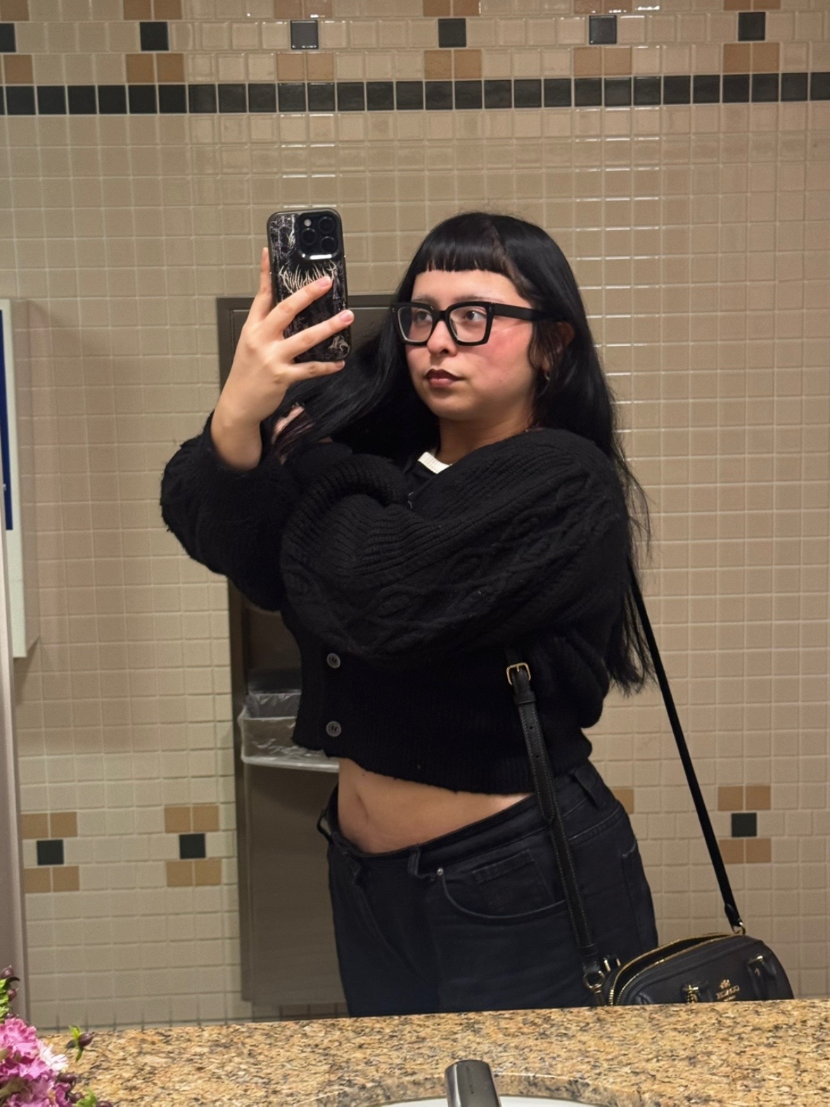 @Vee🦇
