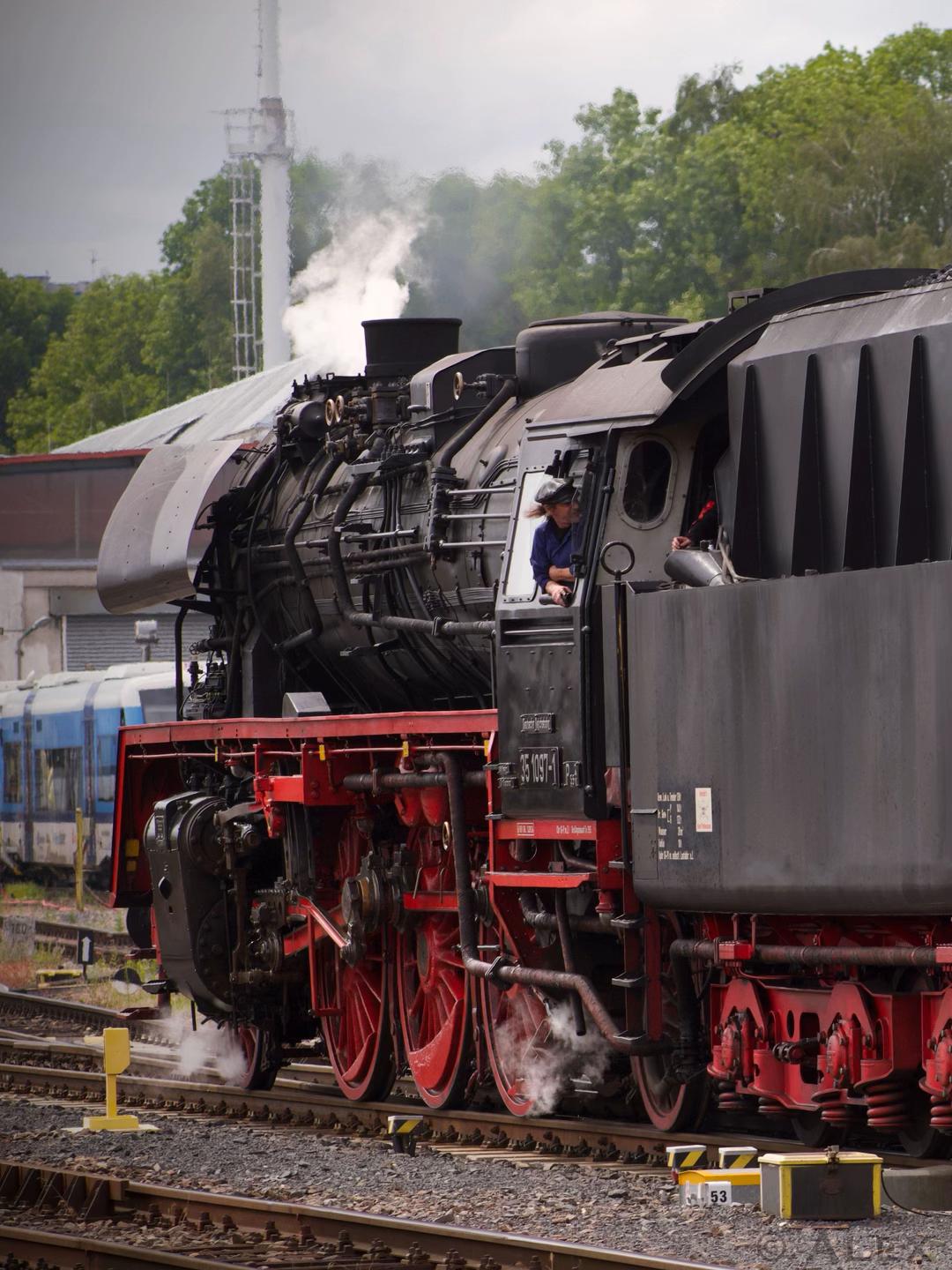 @Alex📸