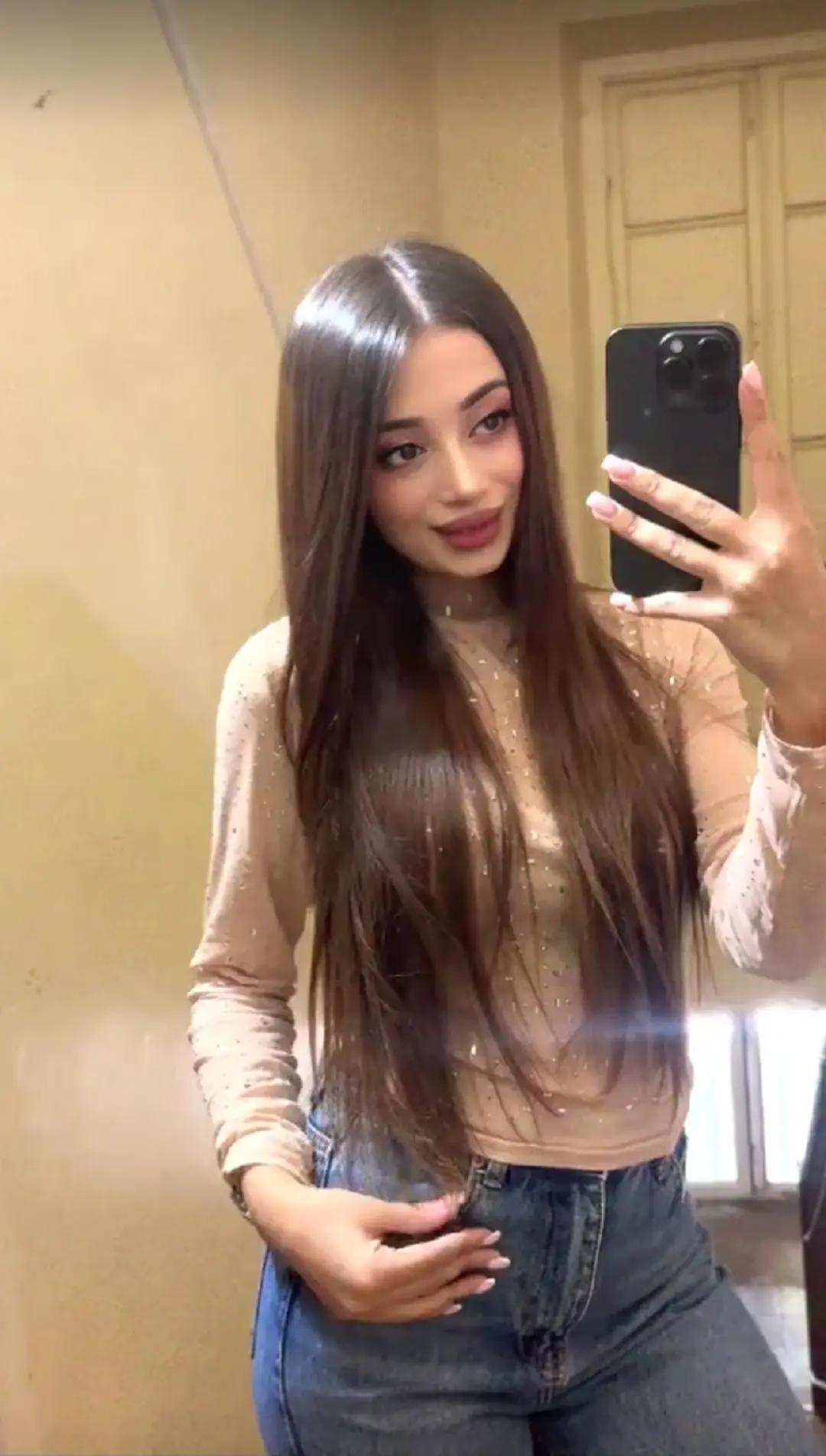 @🖤