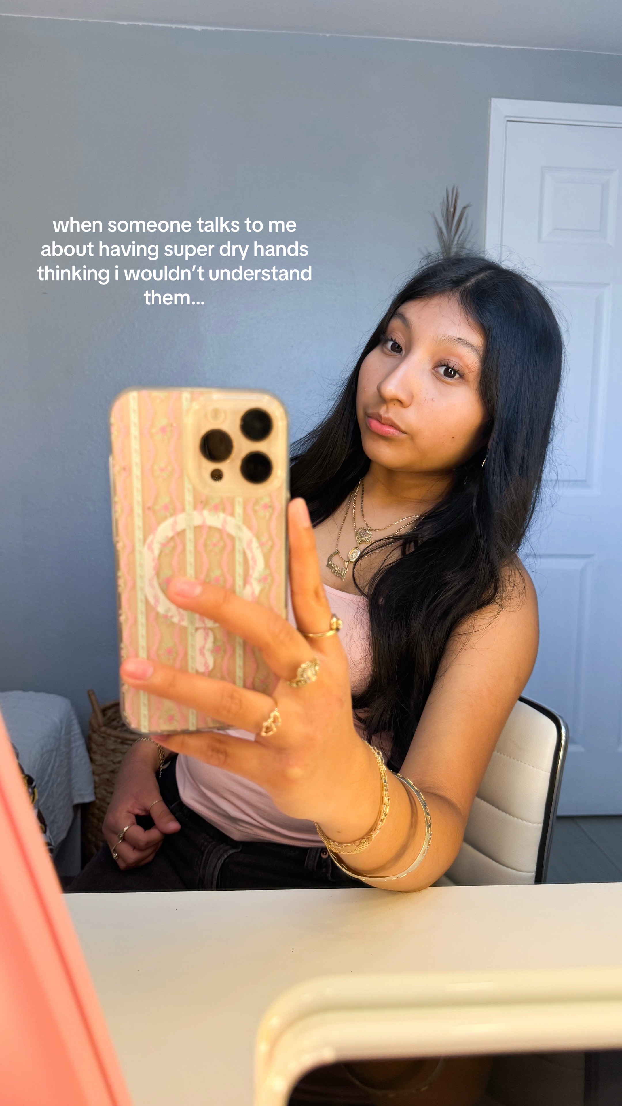 @⃟
