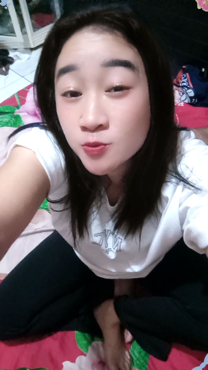 @lia123456ad