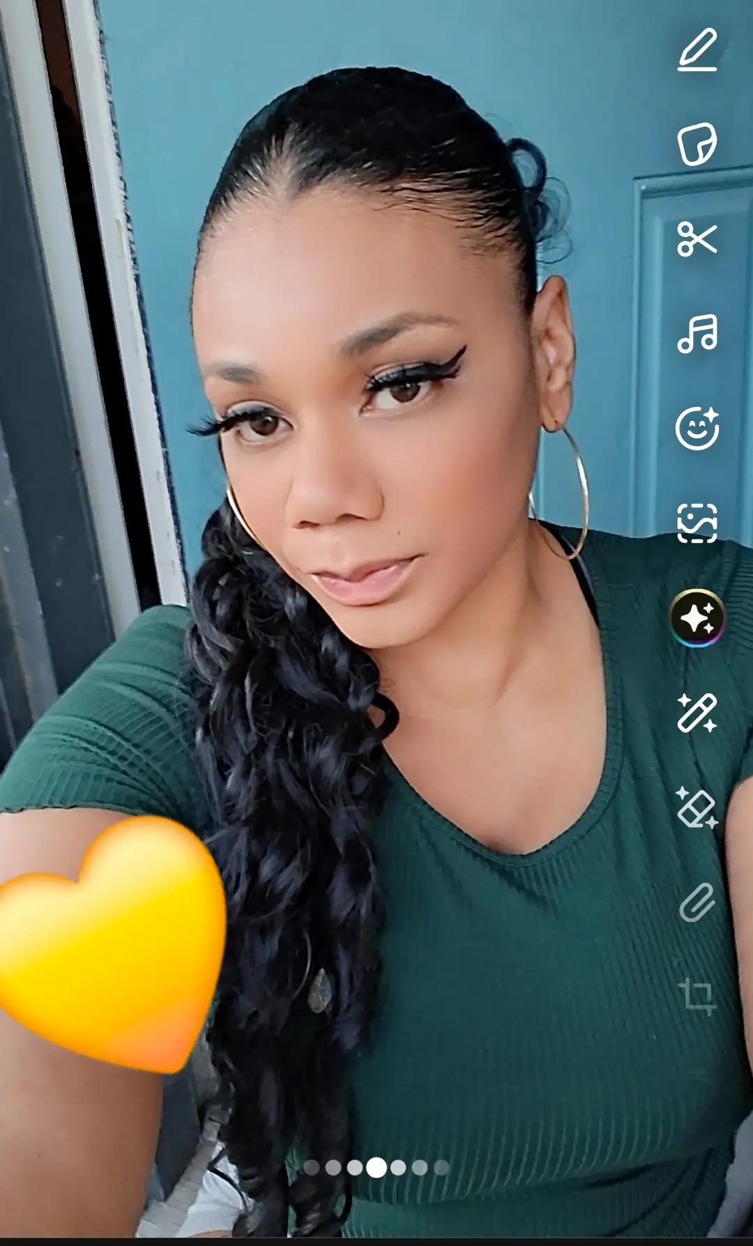 @Unekk😈
