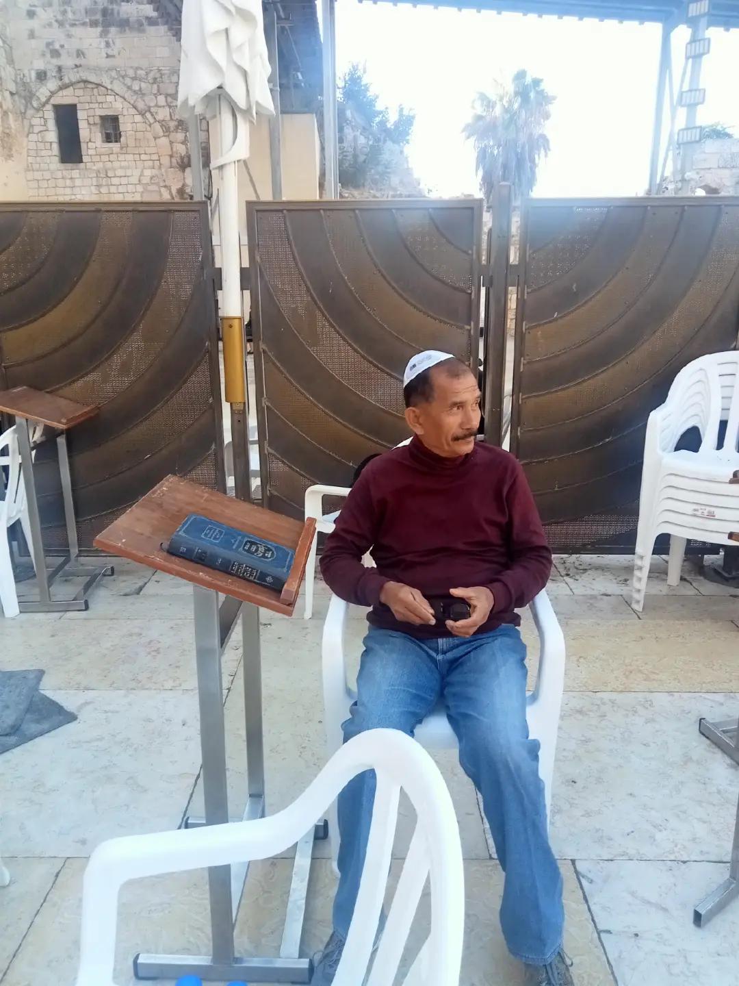 @Jhoni Maslan Hutapea