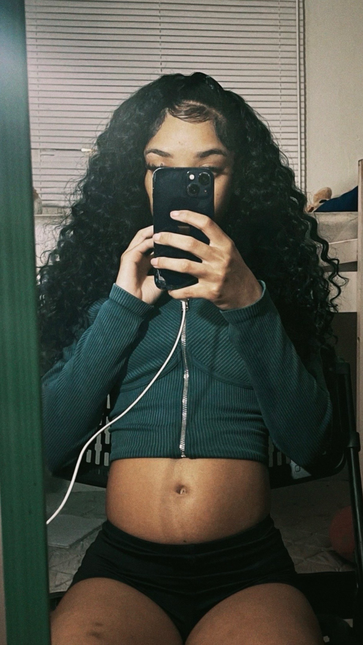 @👑
