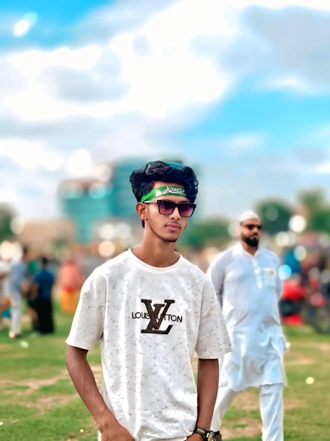 @🦅Ziddi Aashik07 ♥️