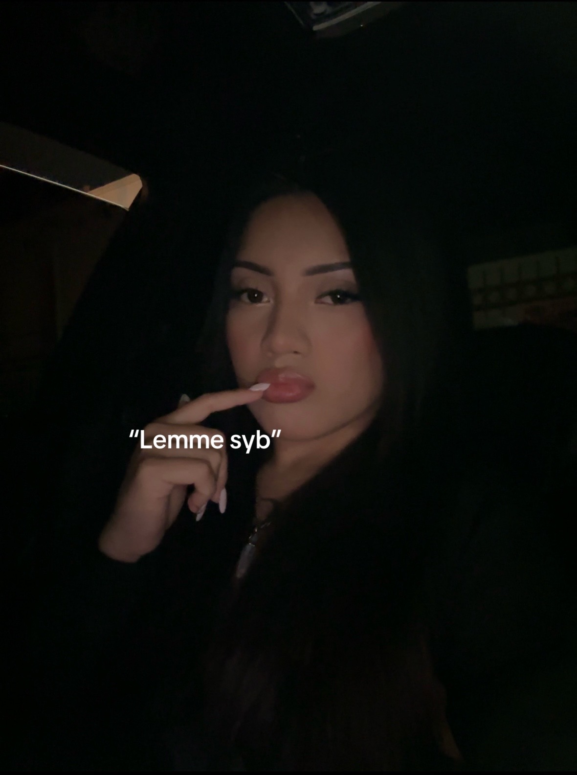 @️