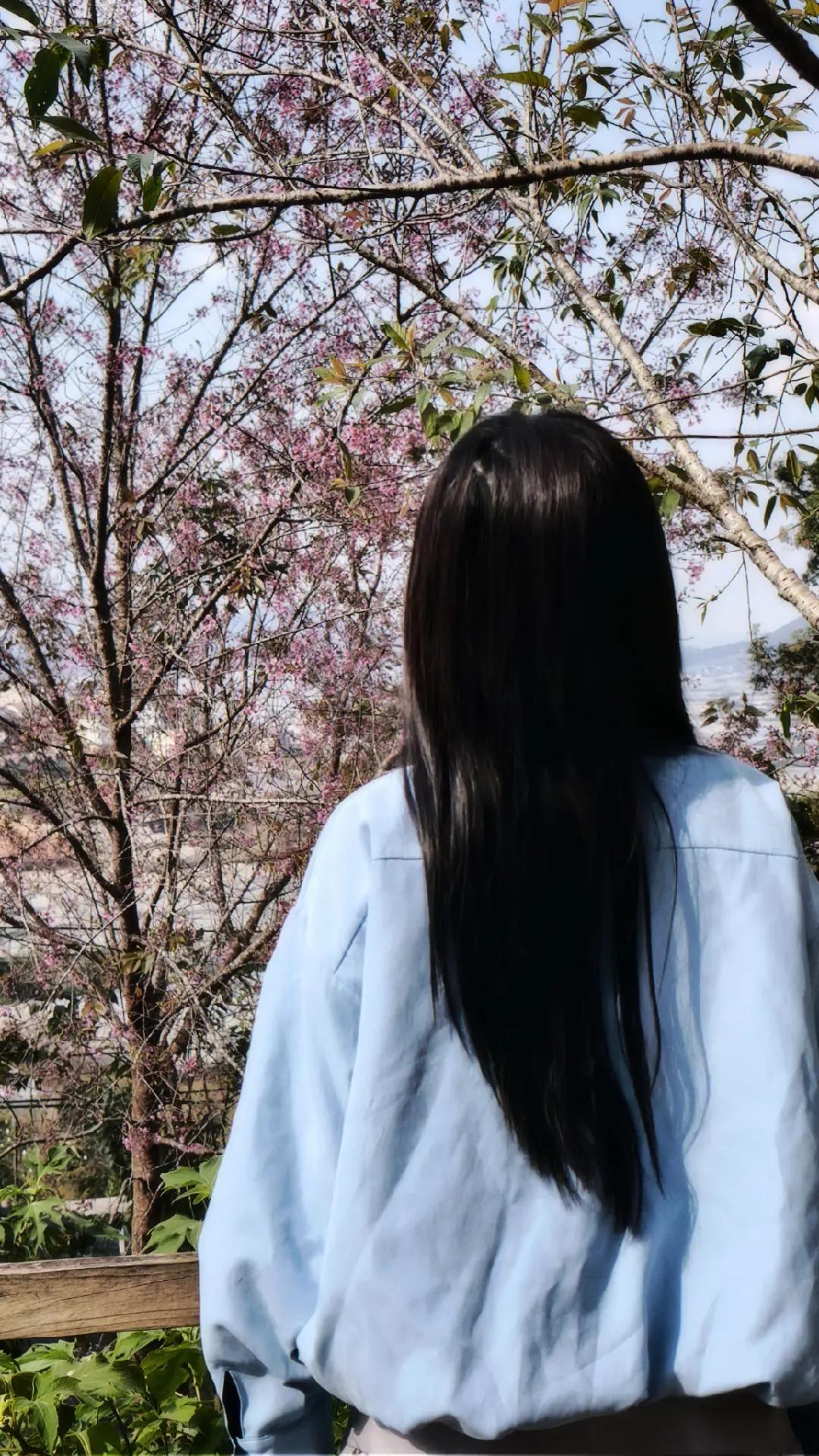 @Mina 🥀
