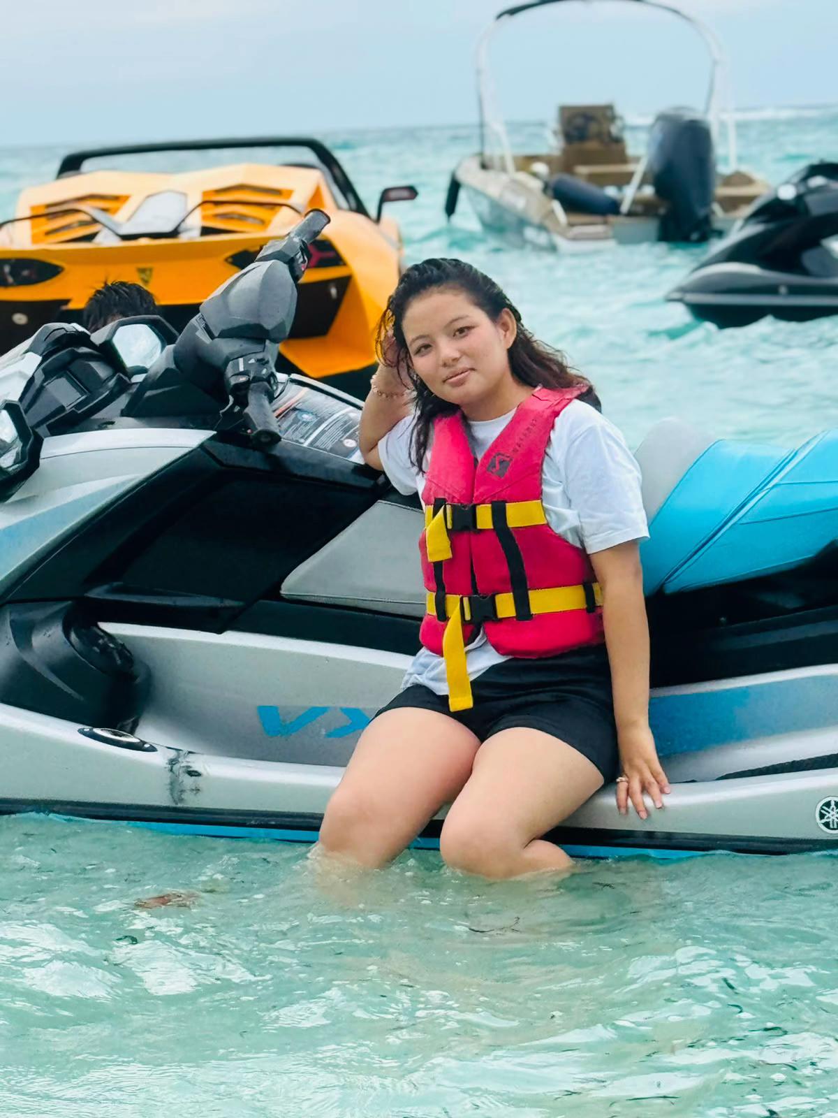 @Sangita ᥫ᭡