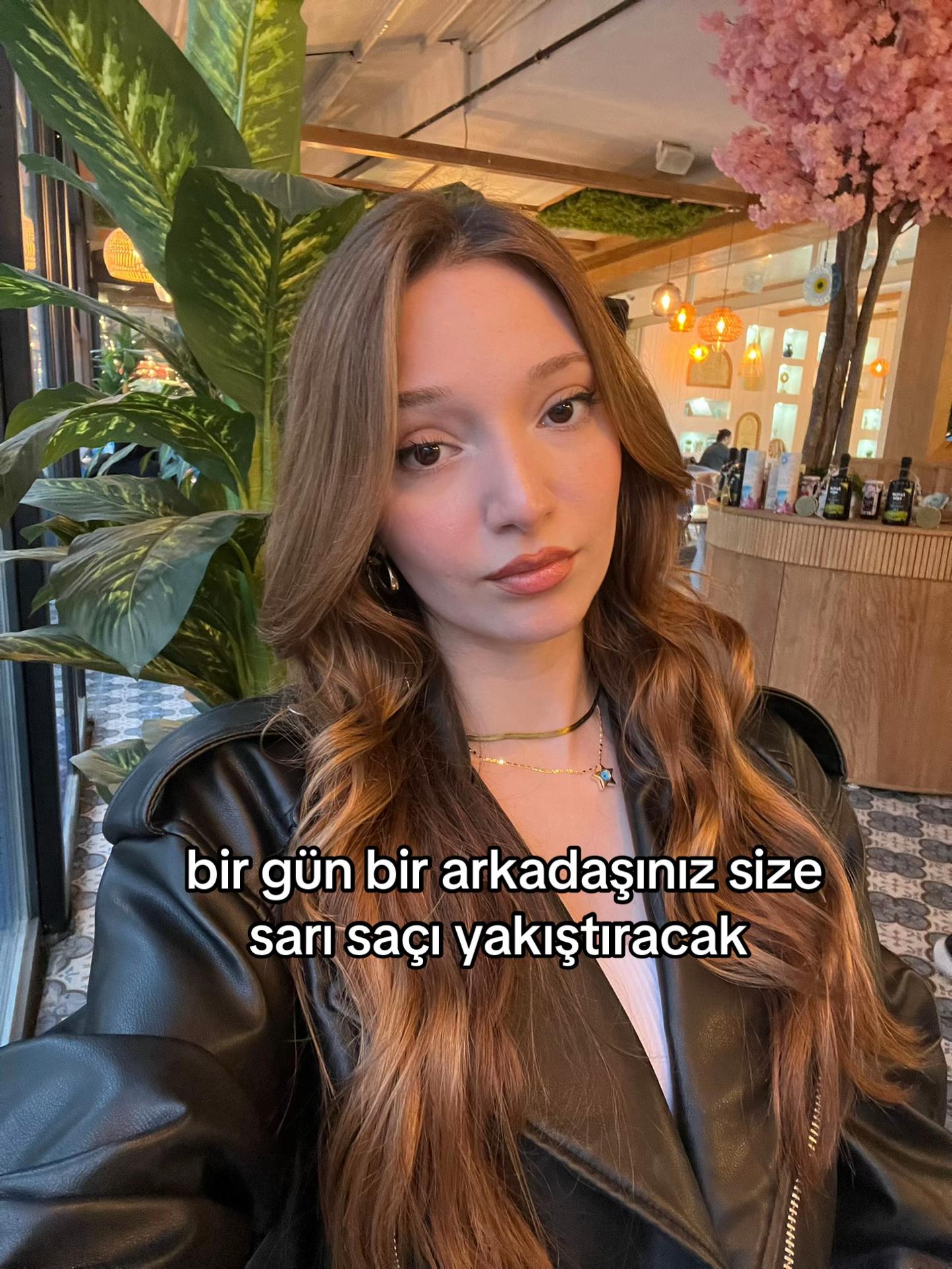 @Merveniz🇹🇷