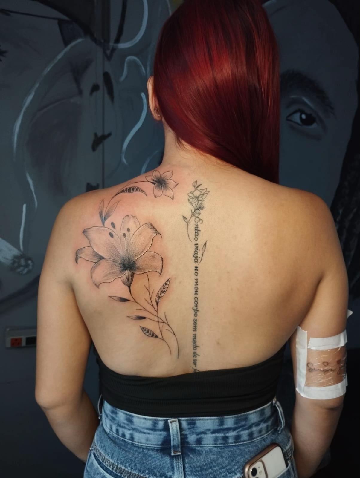 @jhenii_freitas