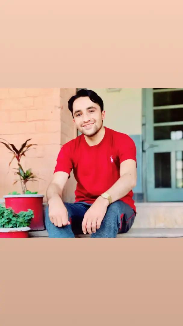 @WAQAR AHMAD ❤️love botany 🌴