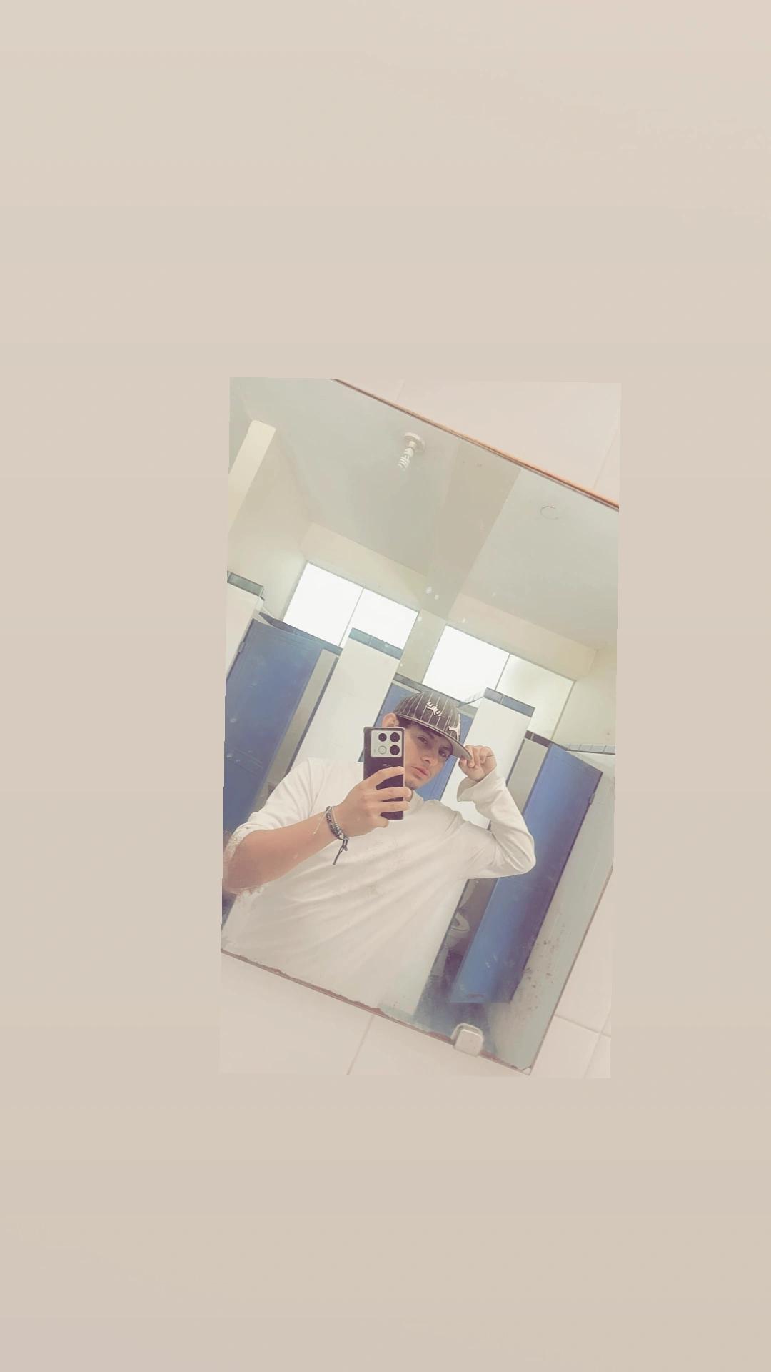 @Alejandro