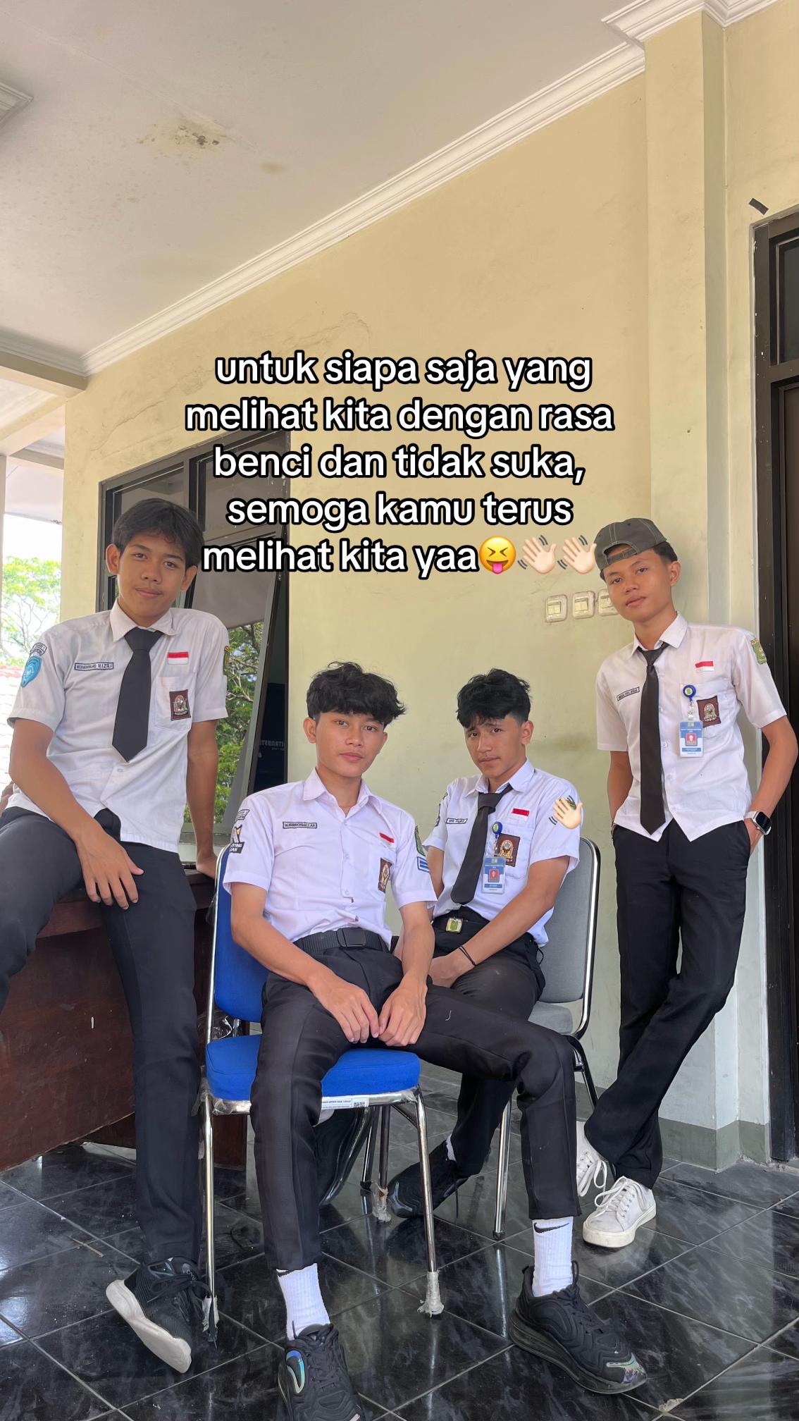 @username081229