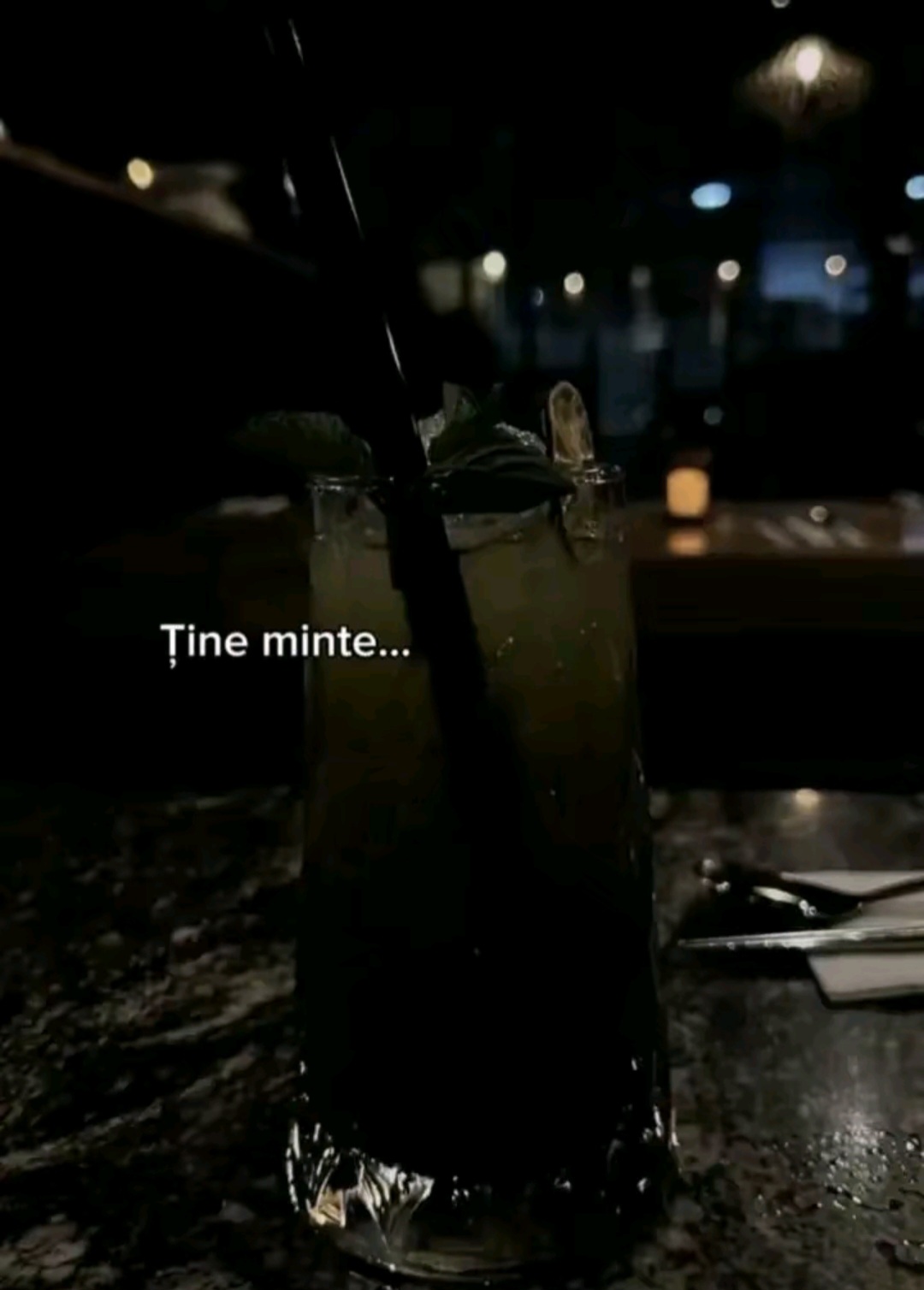 @eu sunt bn &icirc;n felul meu😉👑