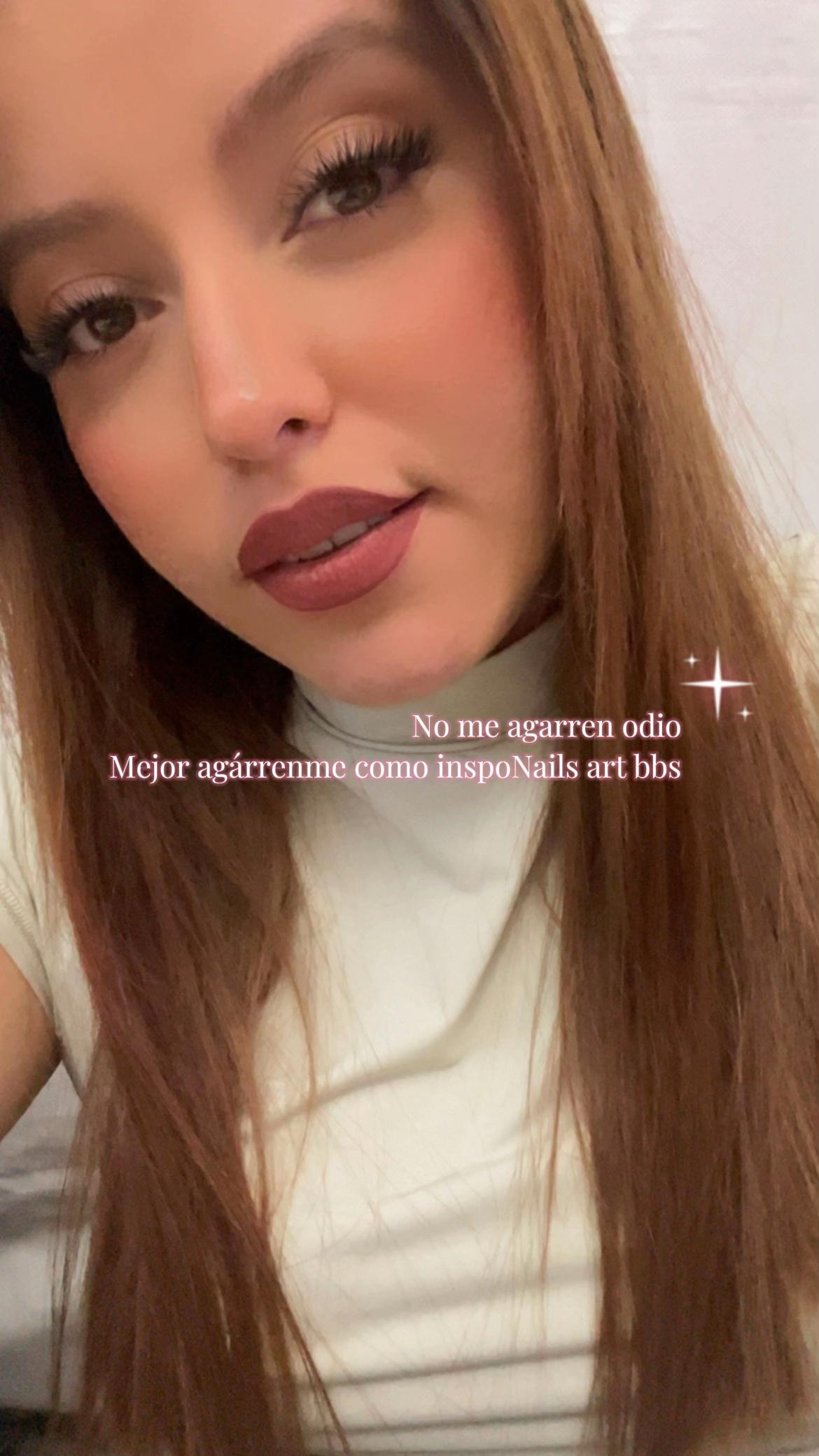 @Karla Fernanda Sigue