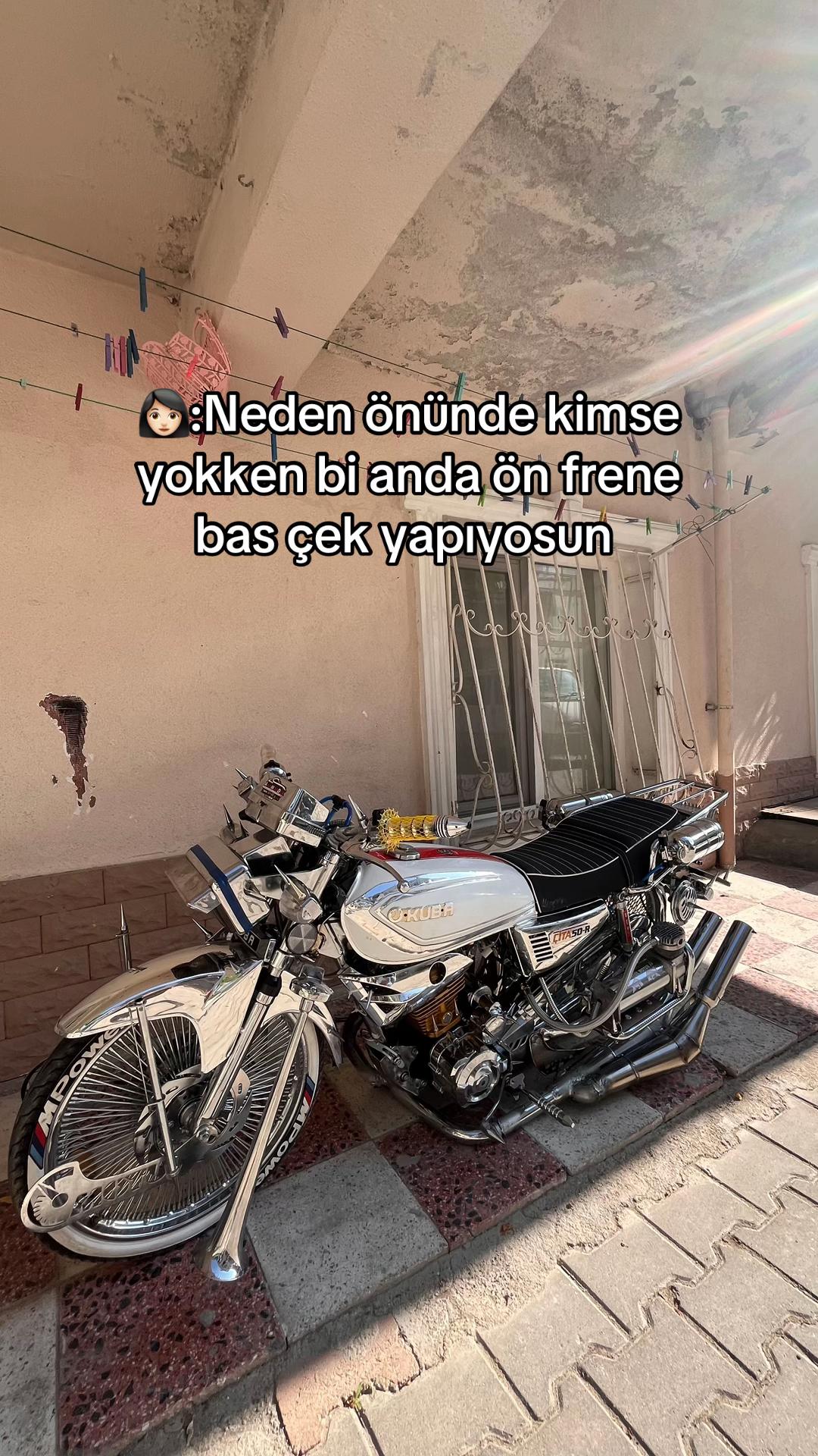 @𝐄𝐦𝐫𝐞