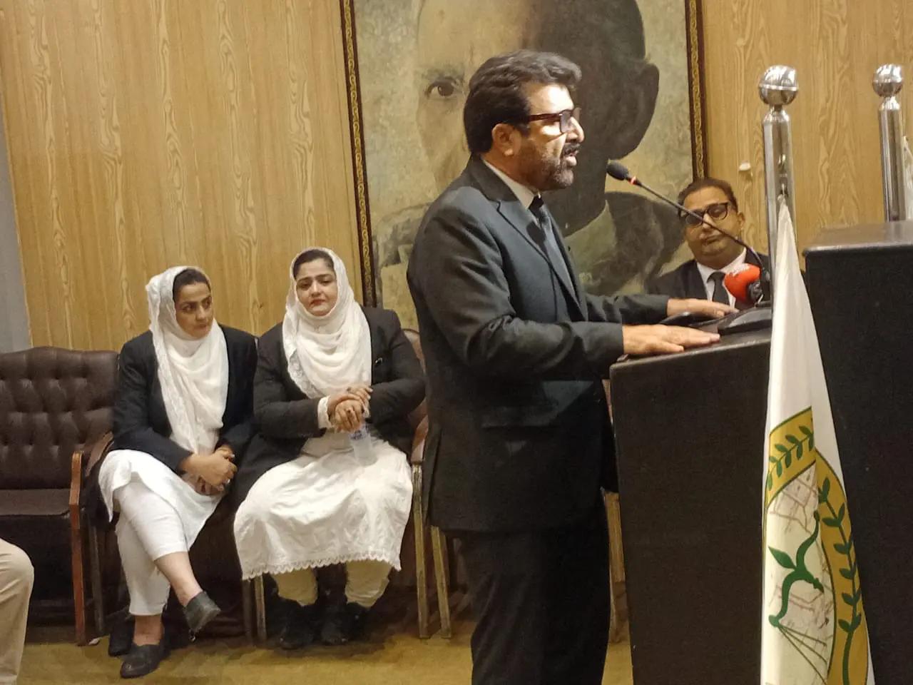 @Adv Naveed Mp