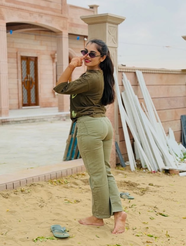 @👑 Seema baytu 👑