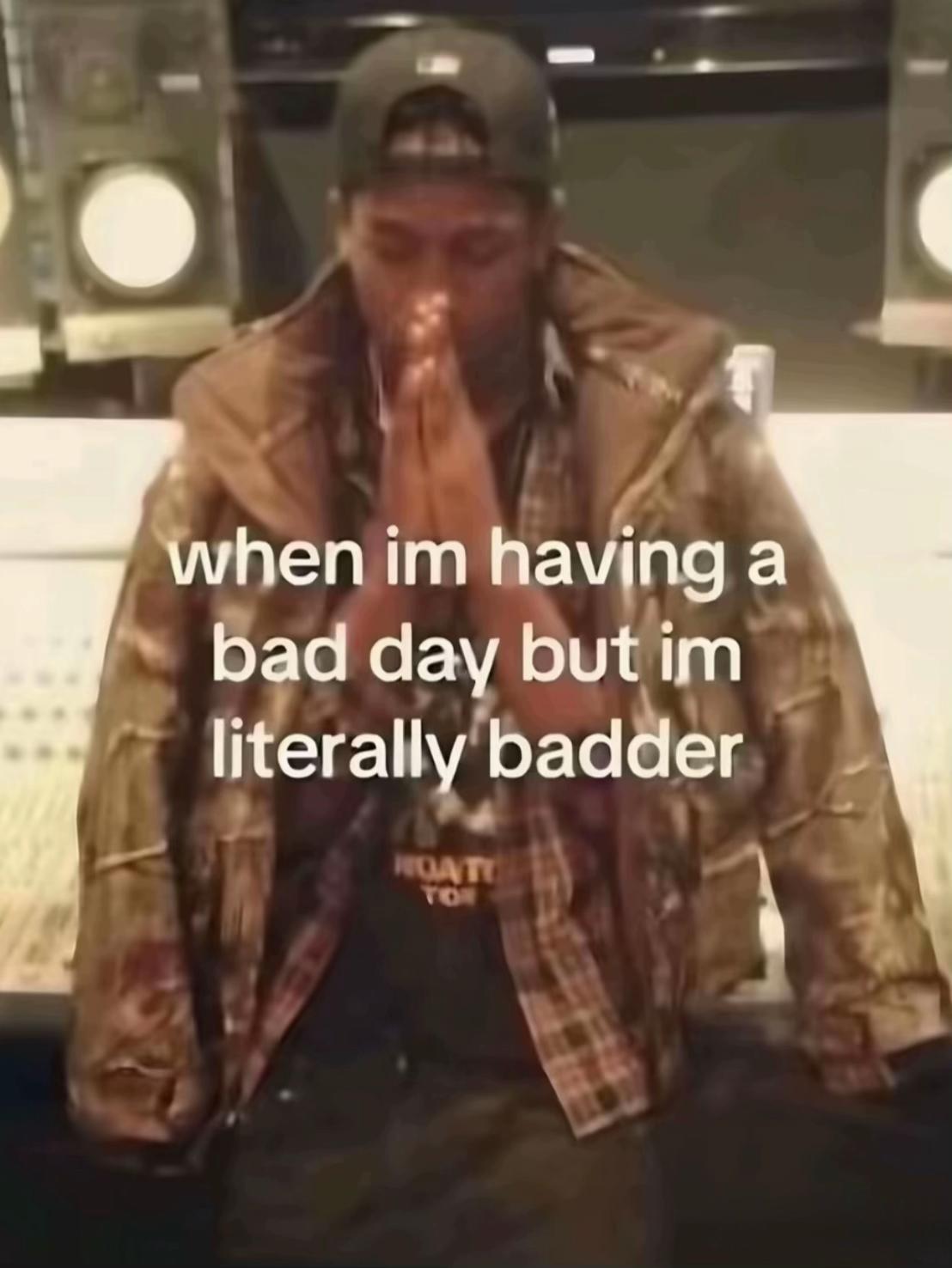 @<3