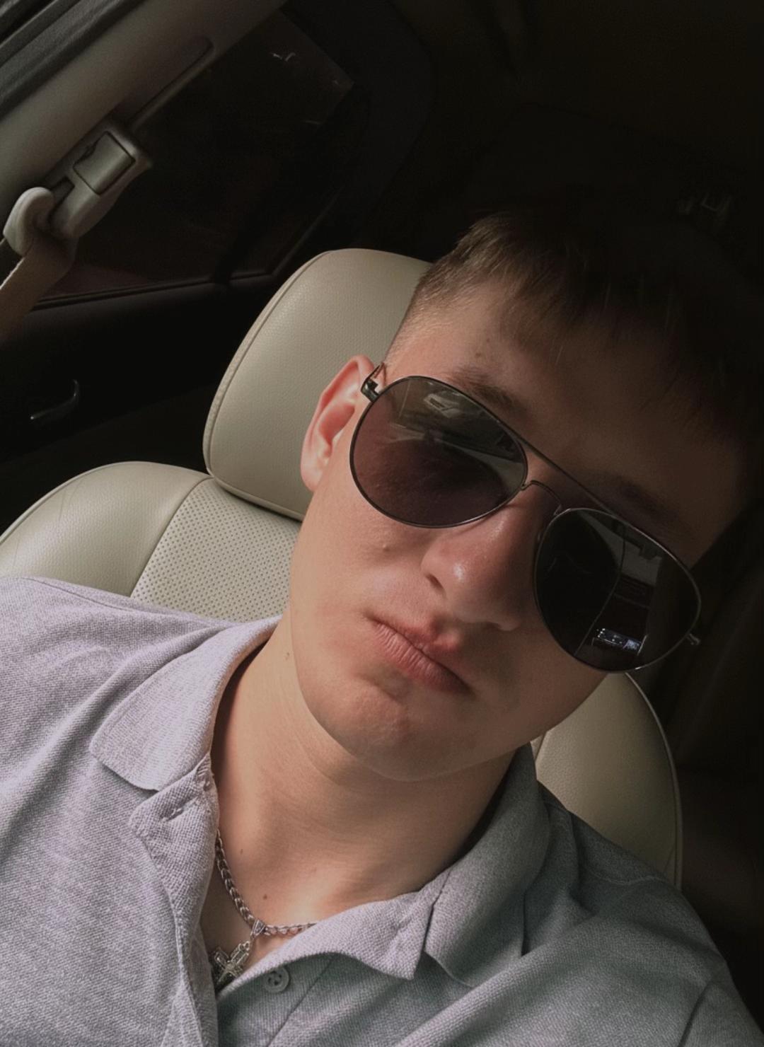 @𝒜𝓁𝒾𝒶𝓀𝓈𝒶𝓃𝒹𝓇 🇷🇺