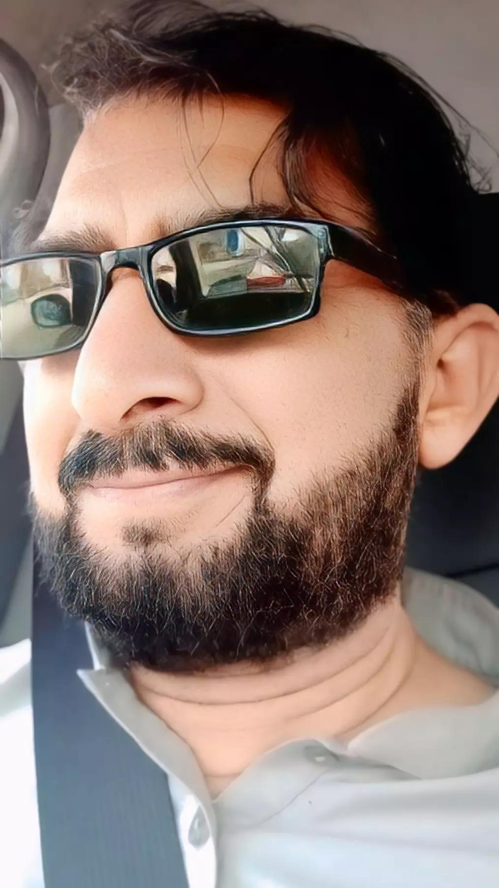 @Tariq Mehmood