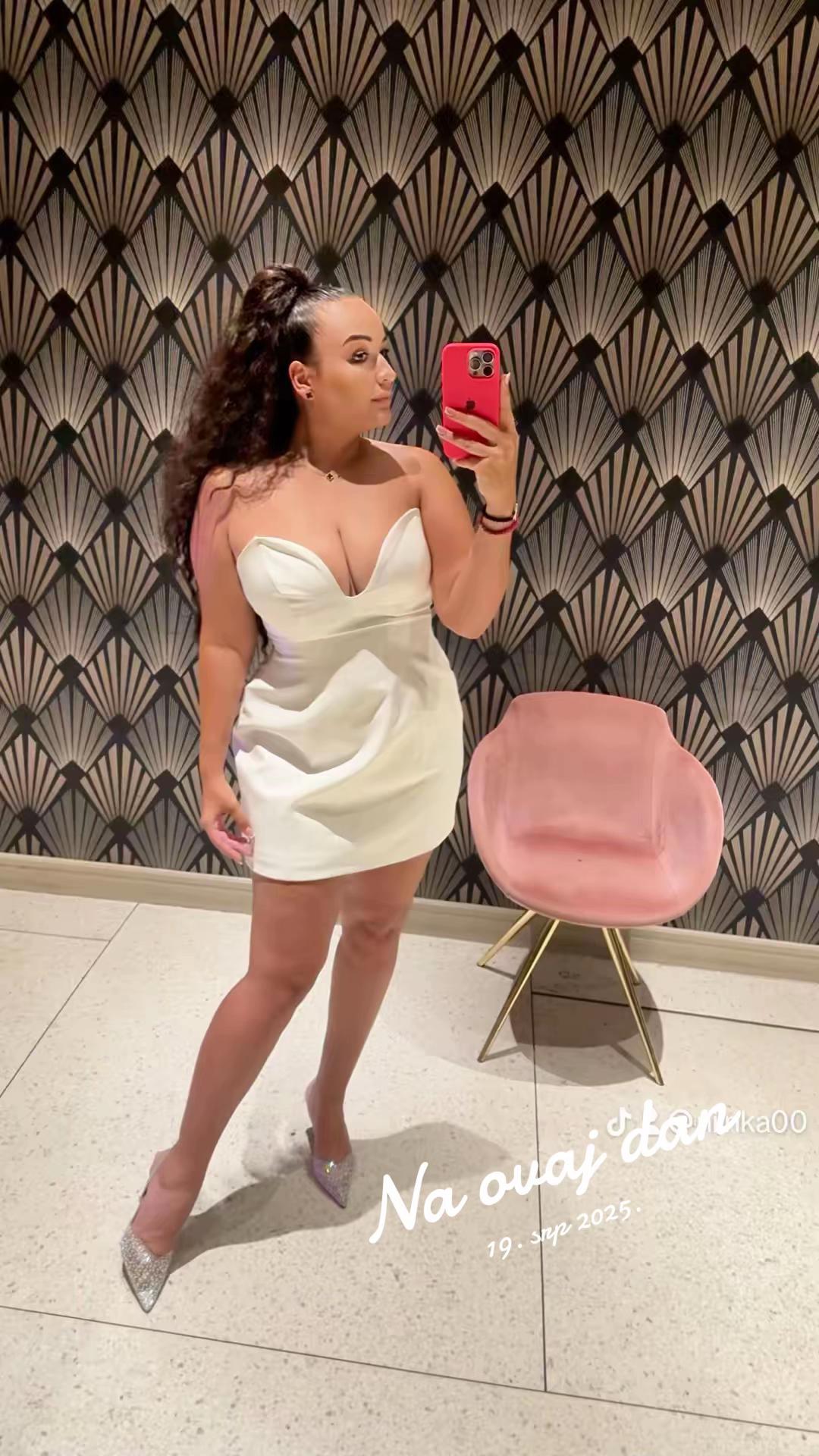 @Ni Ko Li Na
