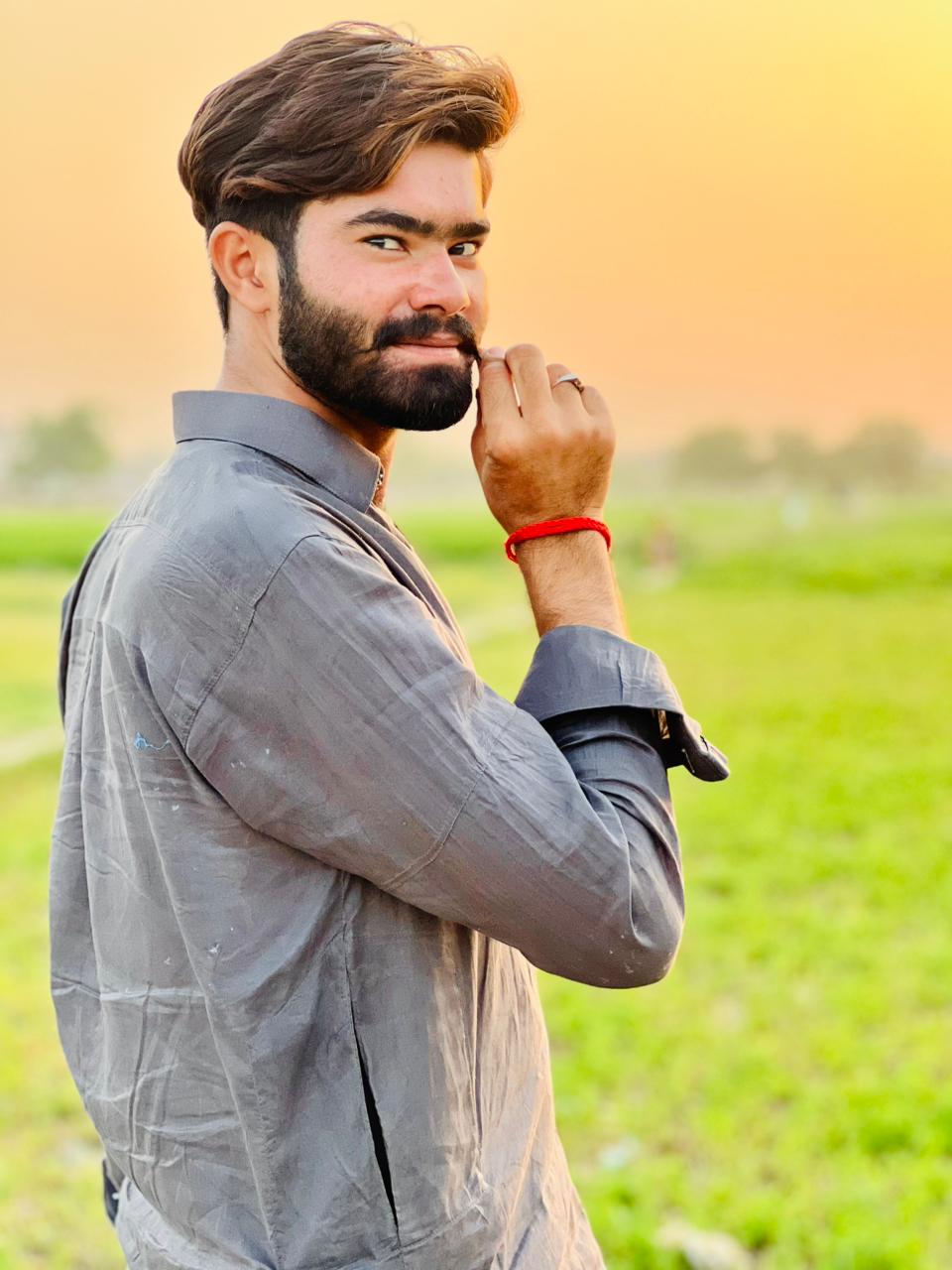 @Ch Usman jutt Poلcia👑
