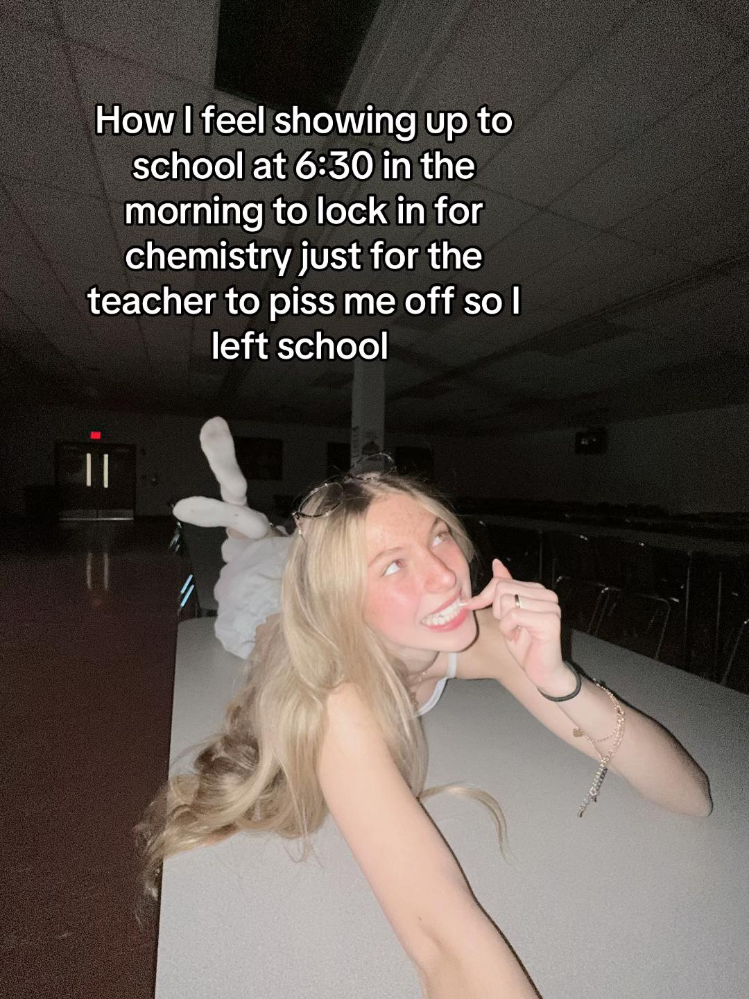 @𝓝𝓲𝓴𝓲 ✟𐙚🧸ྀི
