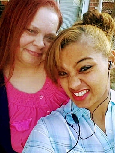 @queenbee_cece