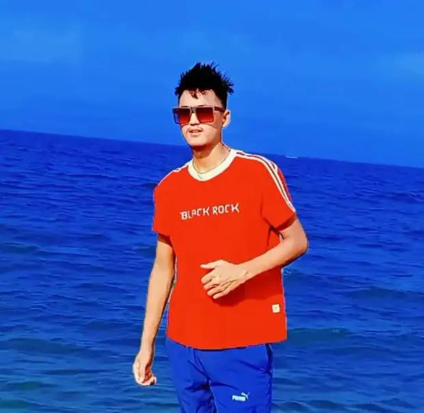 @Aadhuro jindagi 🥹💔