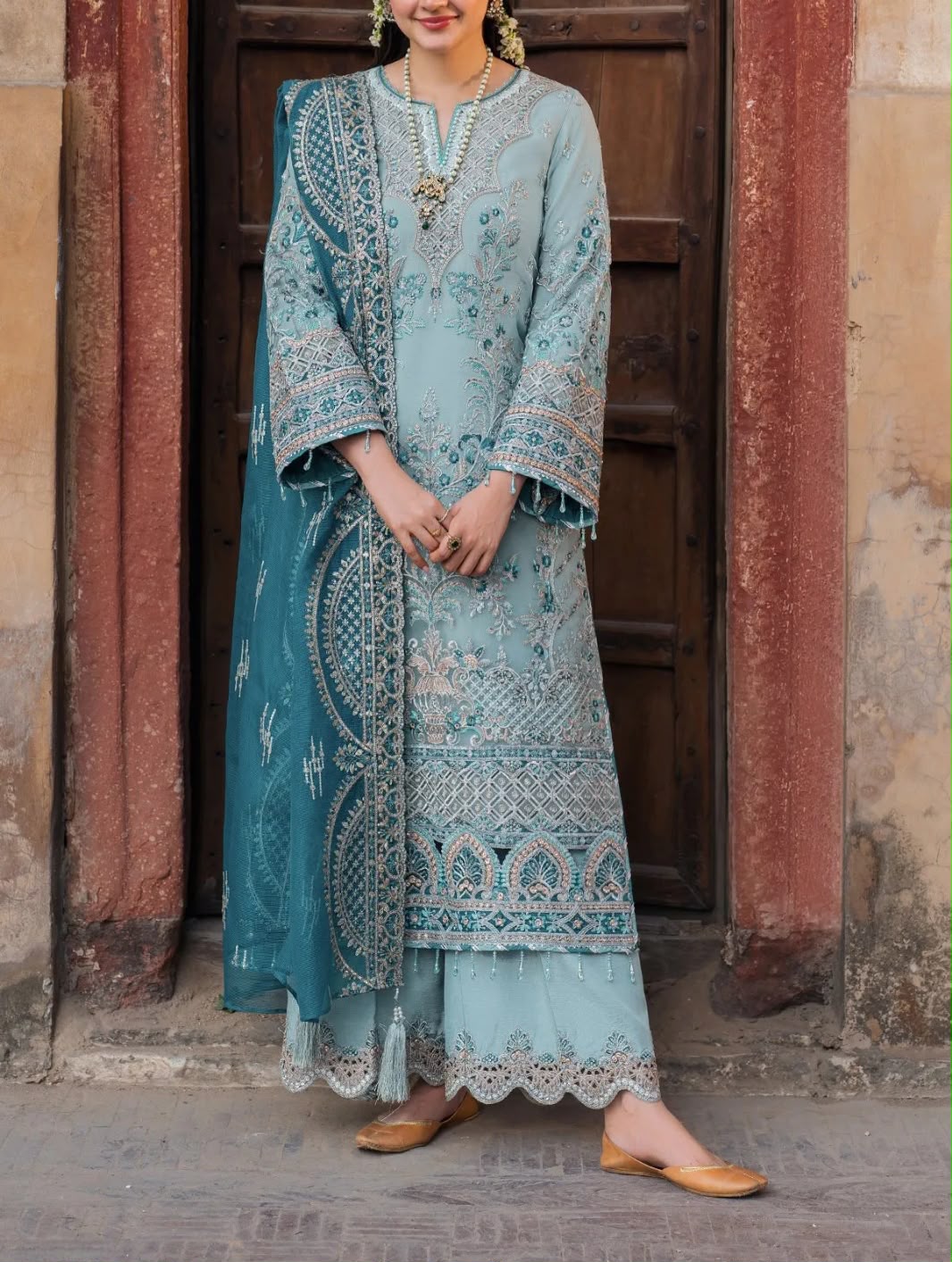 @Al_Ghani_Collections