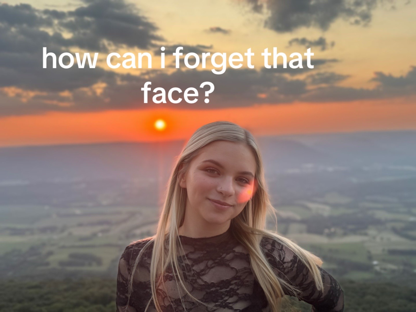 @em 🌌