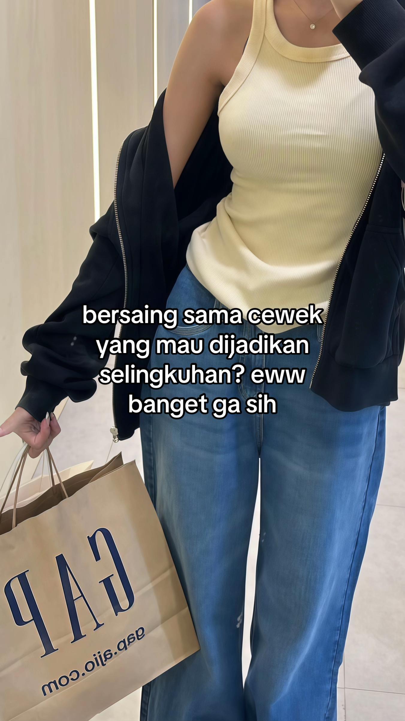 @️