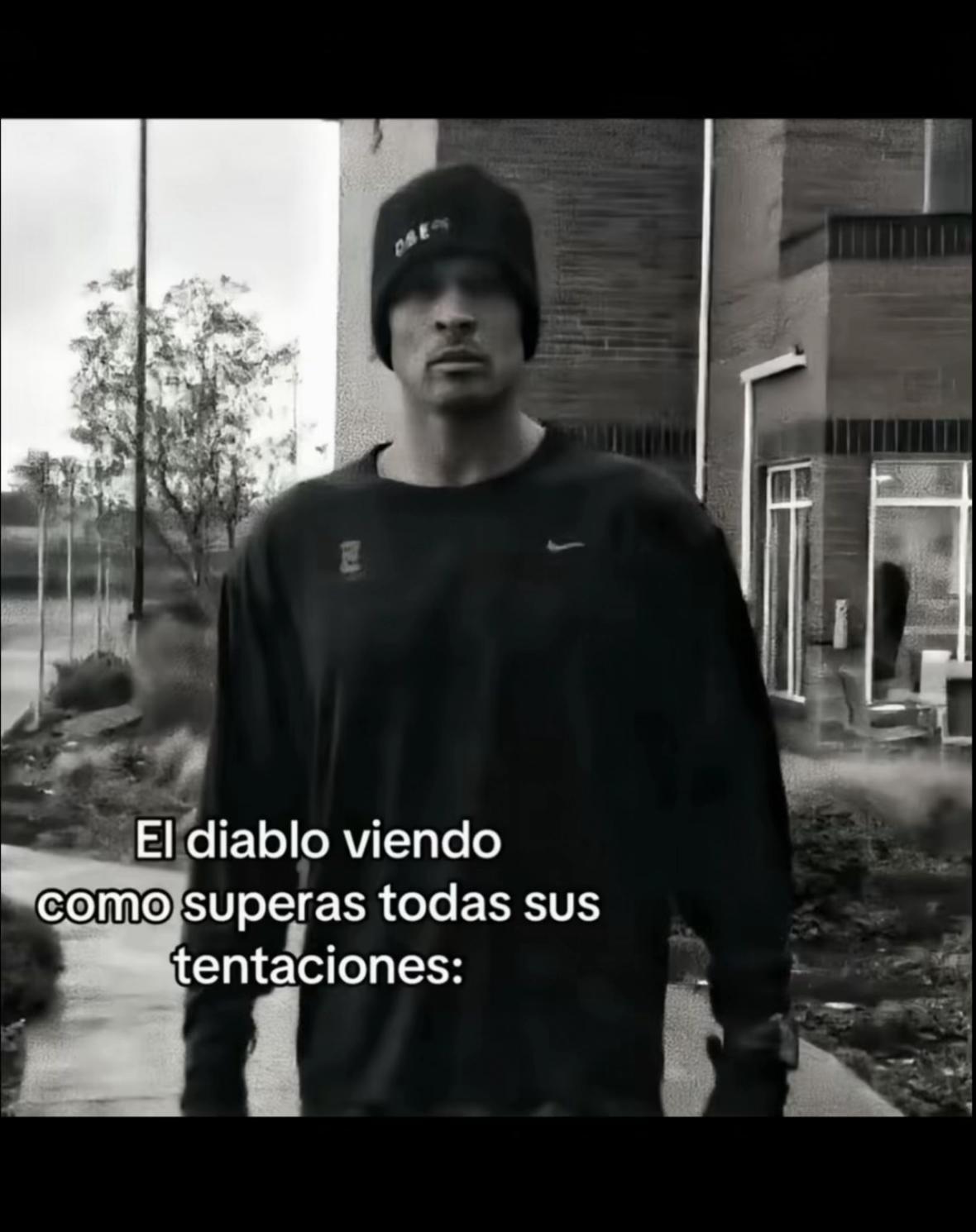 @Thomas Shelby 🧐