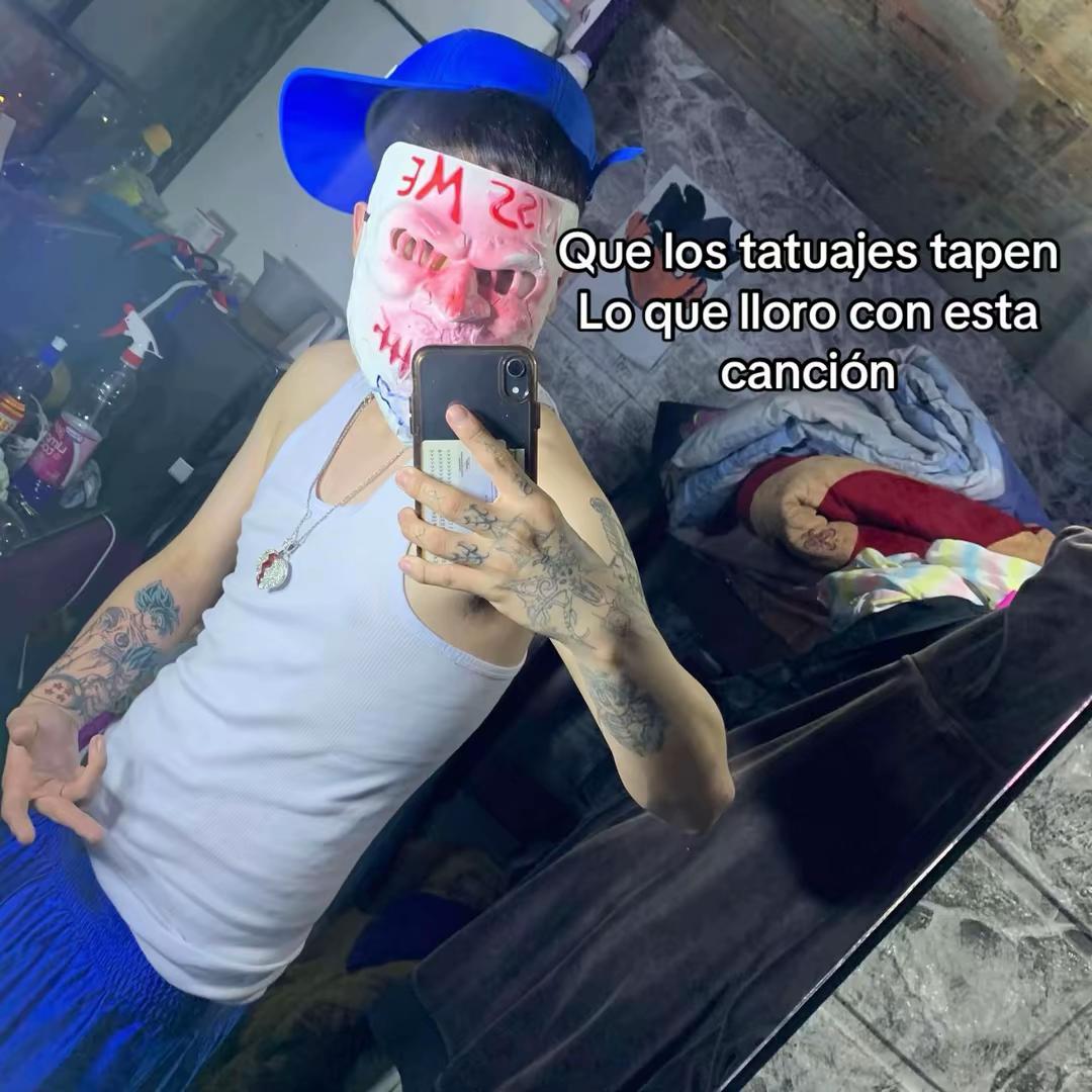 @Chorobby🖤